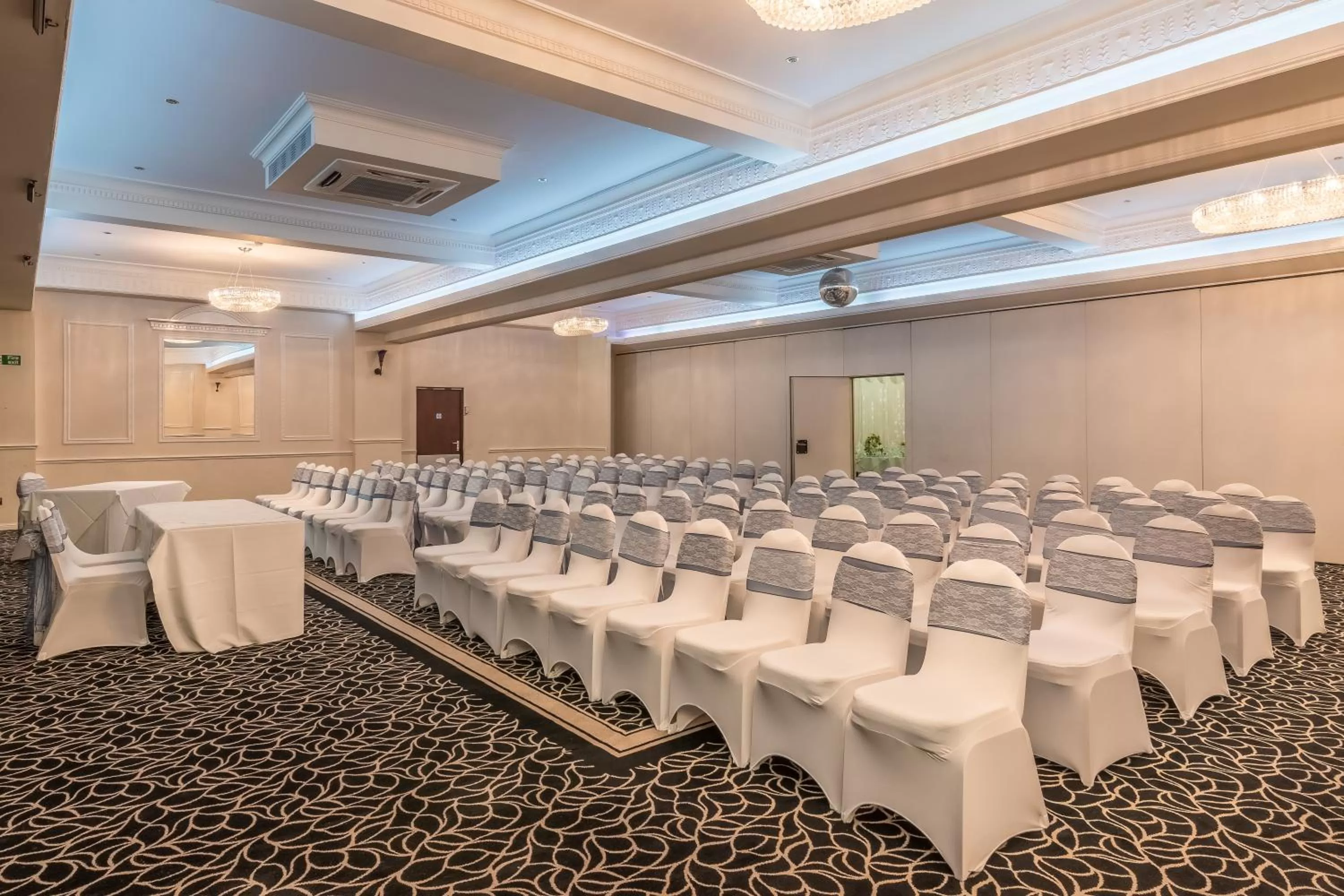 Banquet/Function facilities in voco Rockingham Forest Corby by IHG