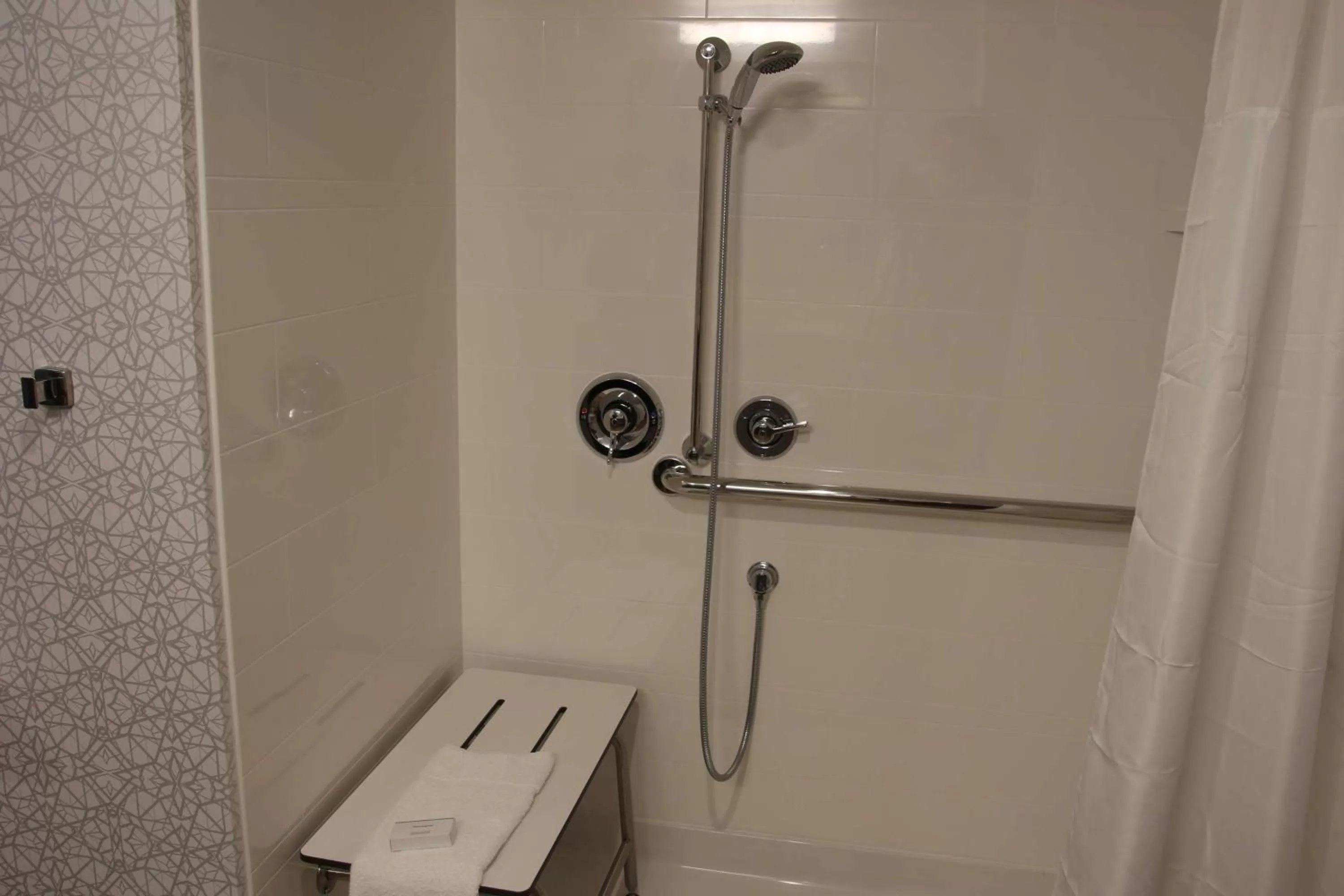 Bathroom in Hampton Inn & Suites Olean, Ny