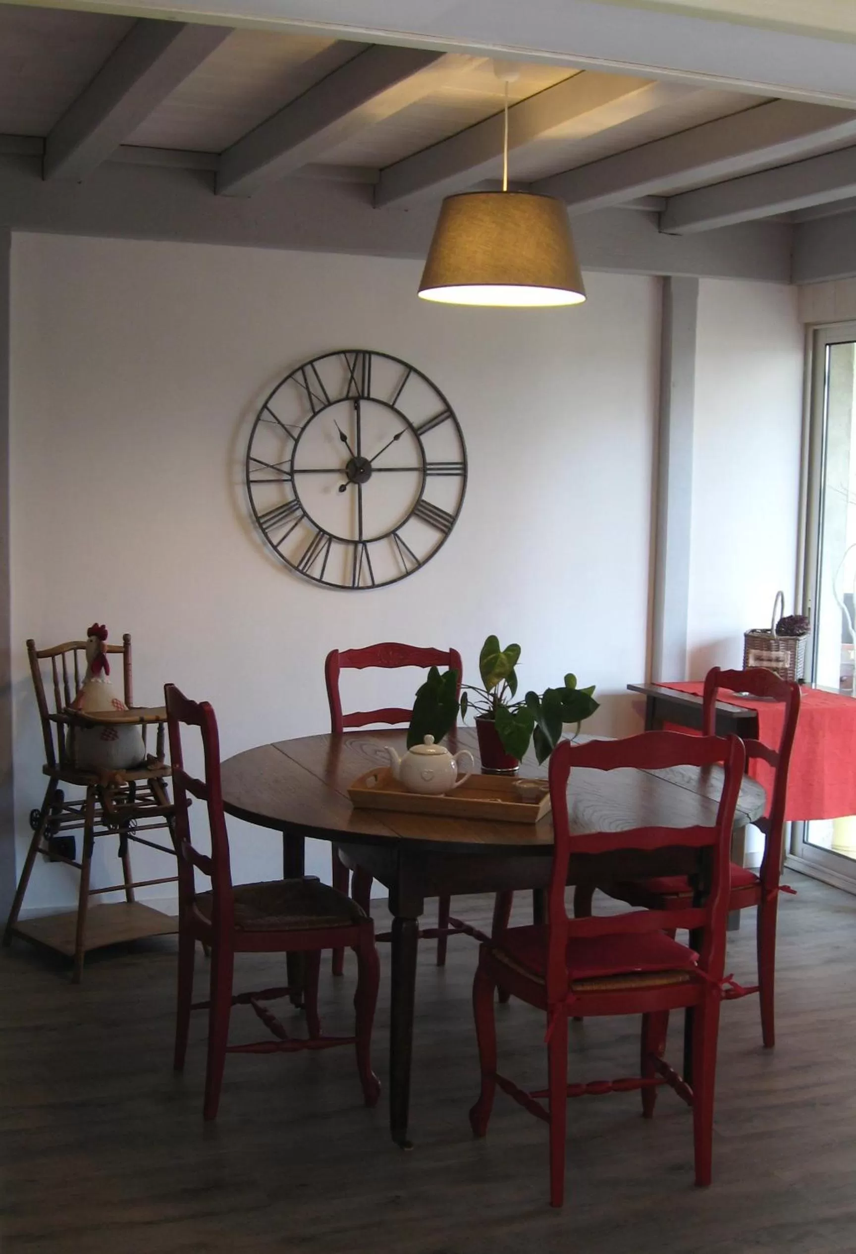 Dining area in Le Clos De La Roche