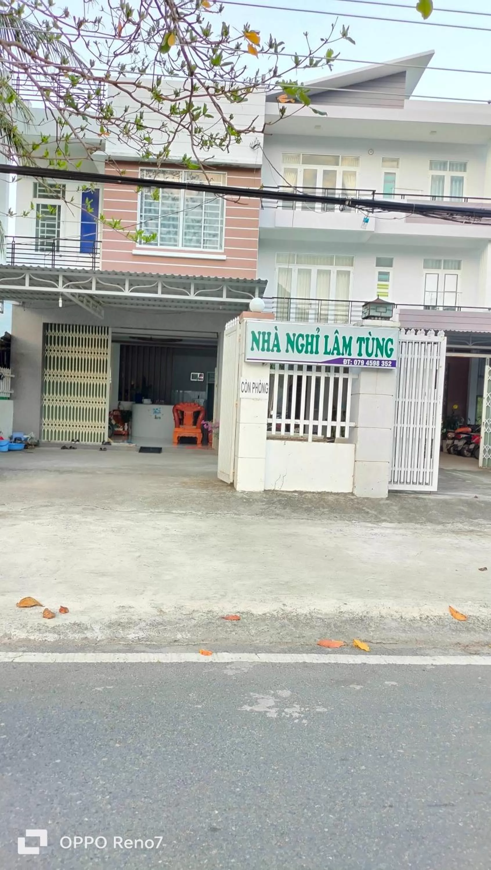 Standard Double Room with Two Double Beds in Nhà Nghỉ Lâm Tùng