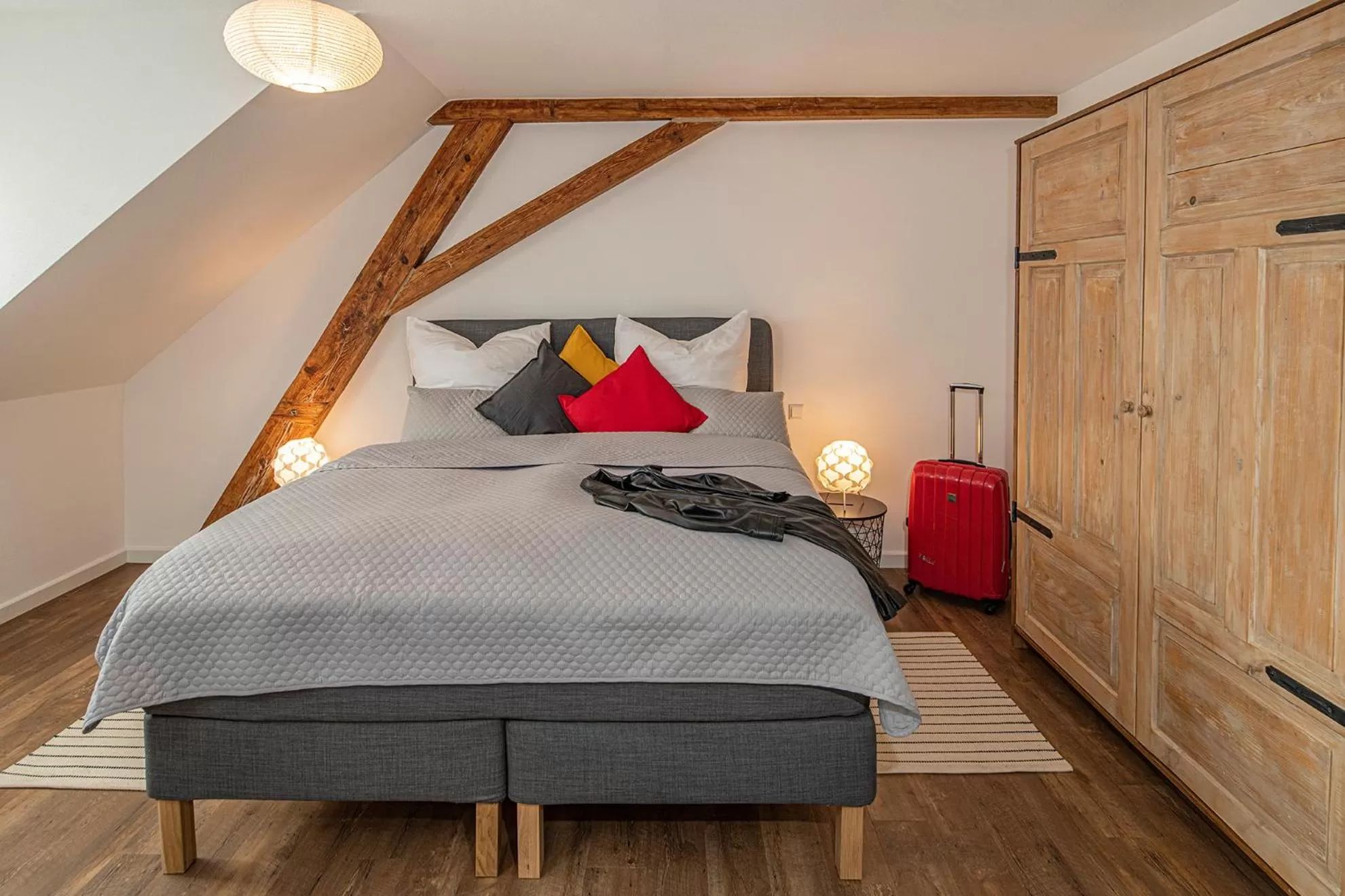 Bedroom, Bed in Boardinghouse alte Spinnerei