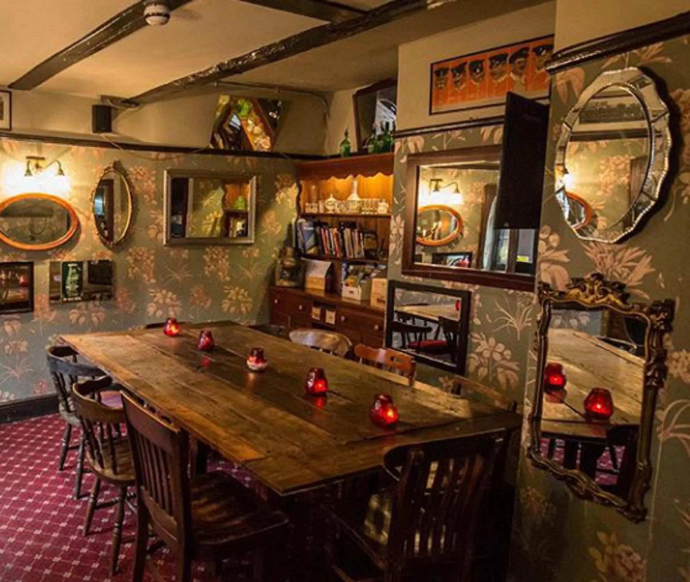 Restaurant/places to eat in Alma Inn & Dining Rooms