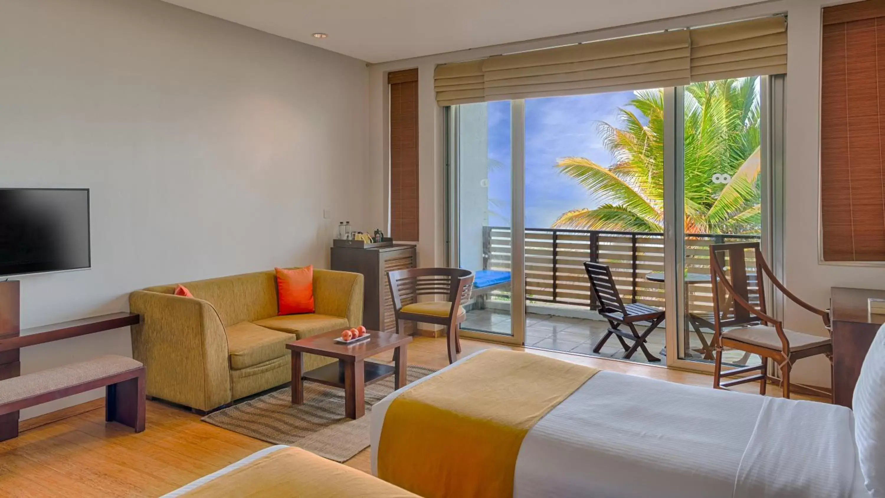 Deluxe Twin Room with Sea View - single occupancy - 15% off on Spa and at Black Coral & Center Point restaurants in Jetwing Sea Deluxe Twin Room with Sea View - single occupancy - 15% off on Spa and at Black Coral & Center Point restaurants in Jetwing Sea