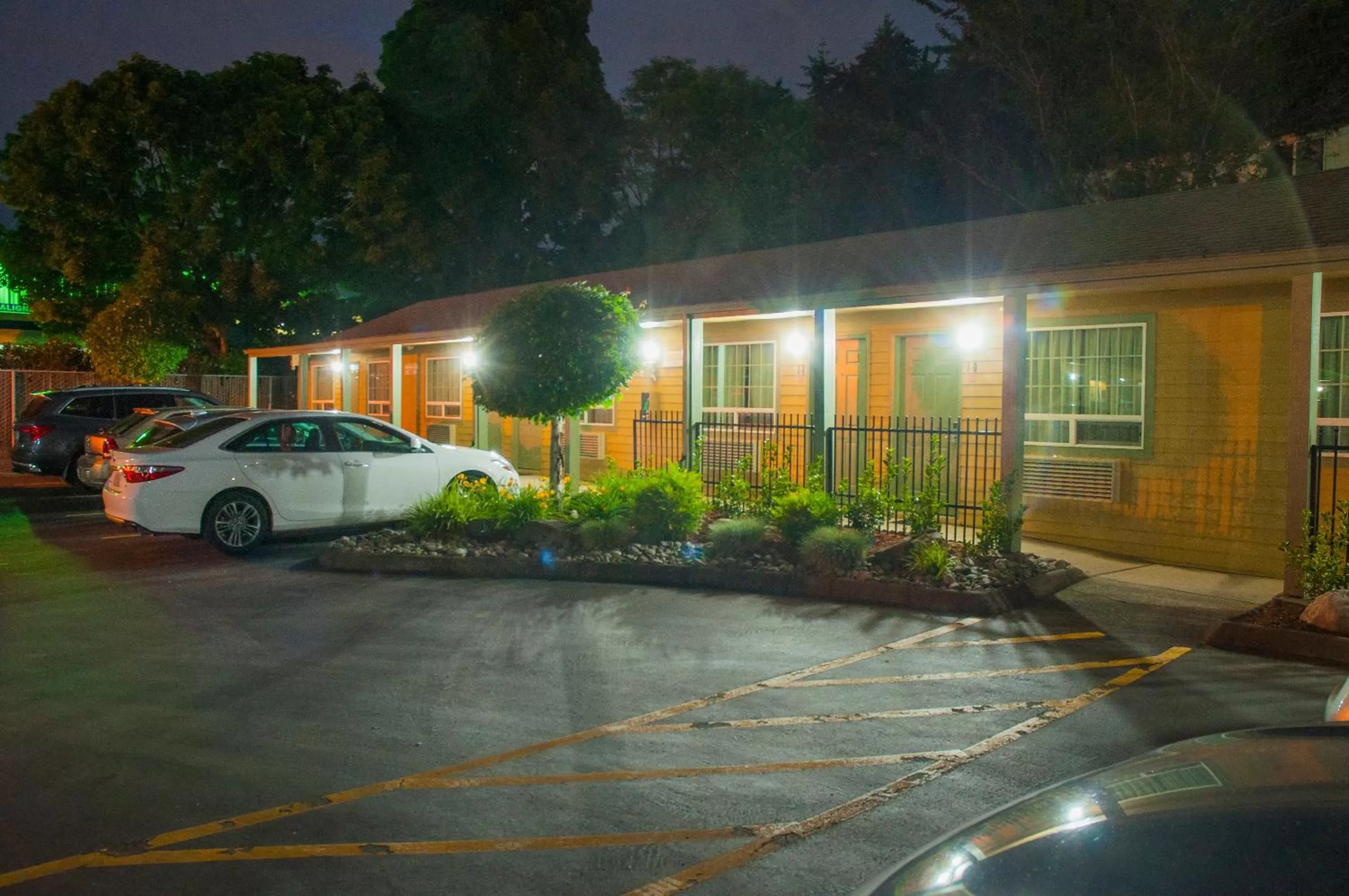 Nordic Inn and Suites