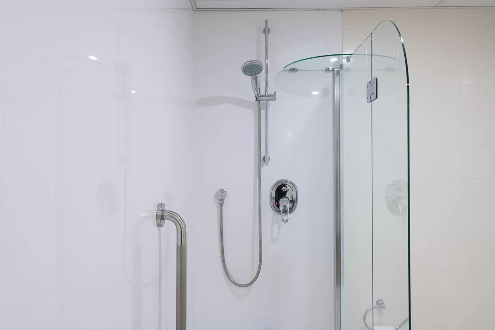 Bathroom in Hotel Armitage and Conference Centre