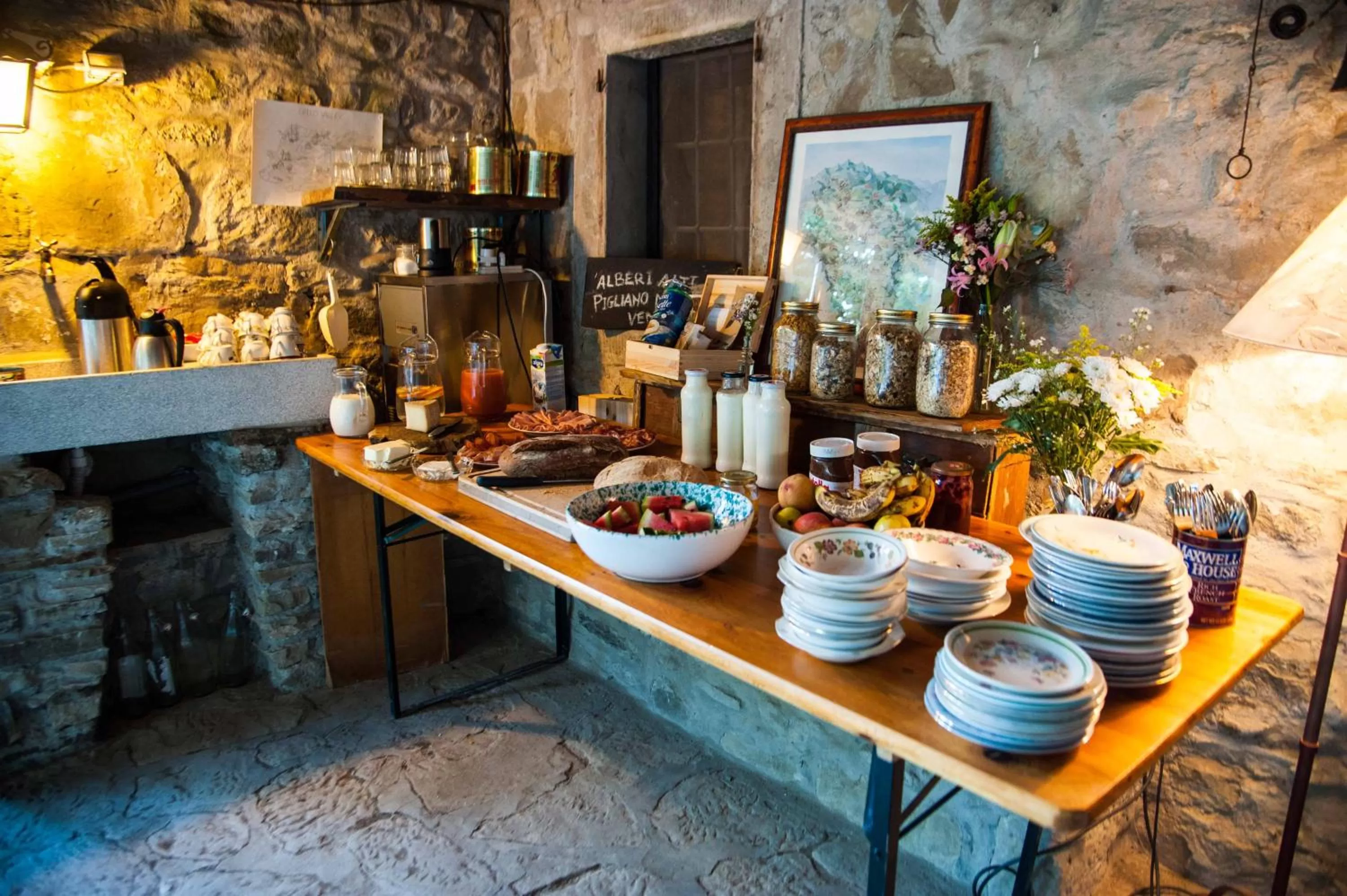 Breakfast in novanta nature retreat