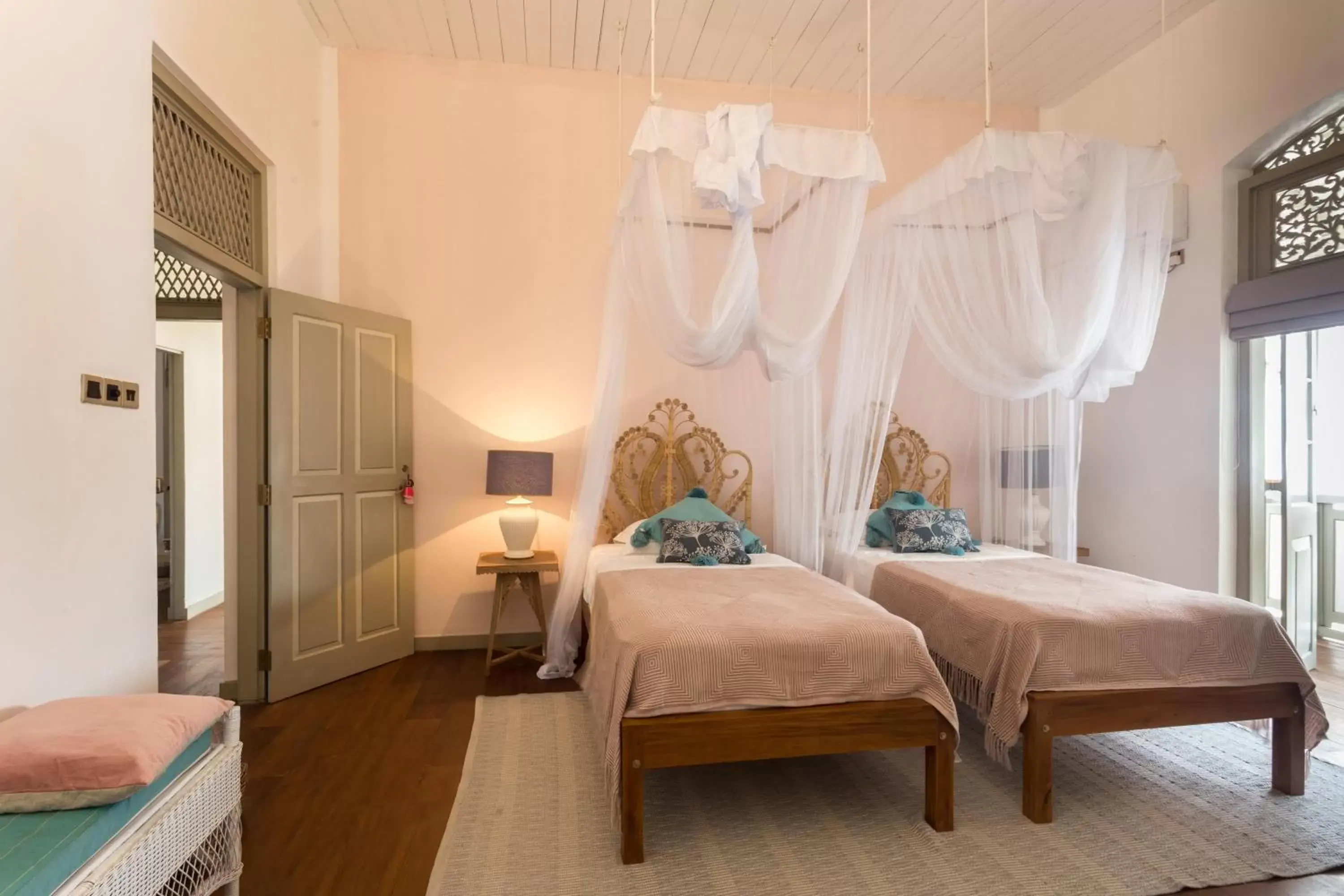 Twin Room with Balcony in Prana Home Twin Room with Balcony in Prana Home