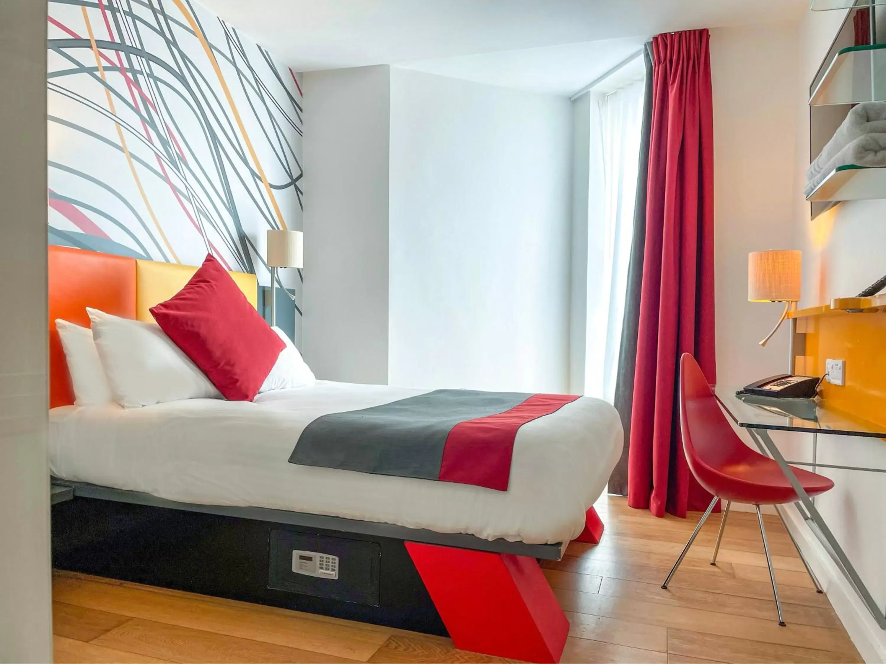 Superior Double Room in Four Points Flex by Sheraton Cardiff Superior Double Room in Four Points Flex by Sheraton Cardiff