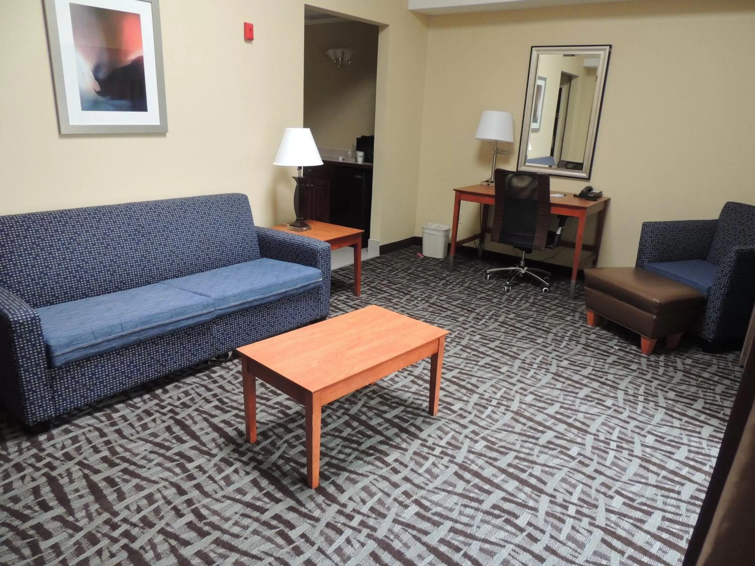 Photo of the whole room in Holiday Inn Express Trussville by IHG