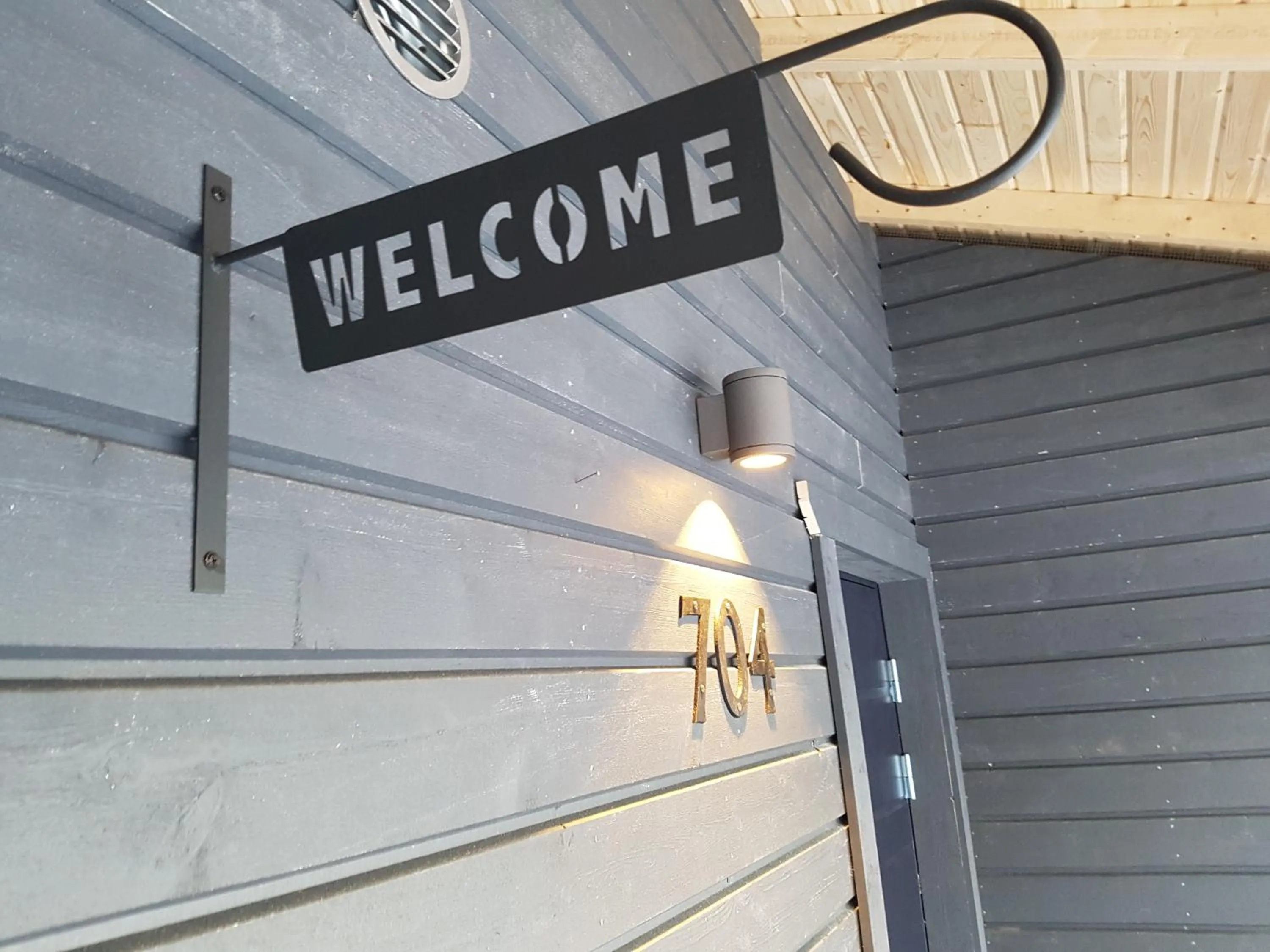 Text overlay in Santa's Igloos Arctic Circle