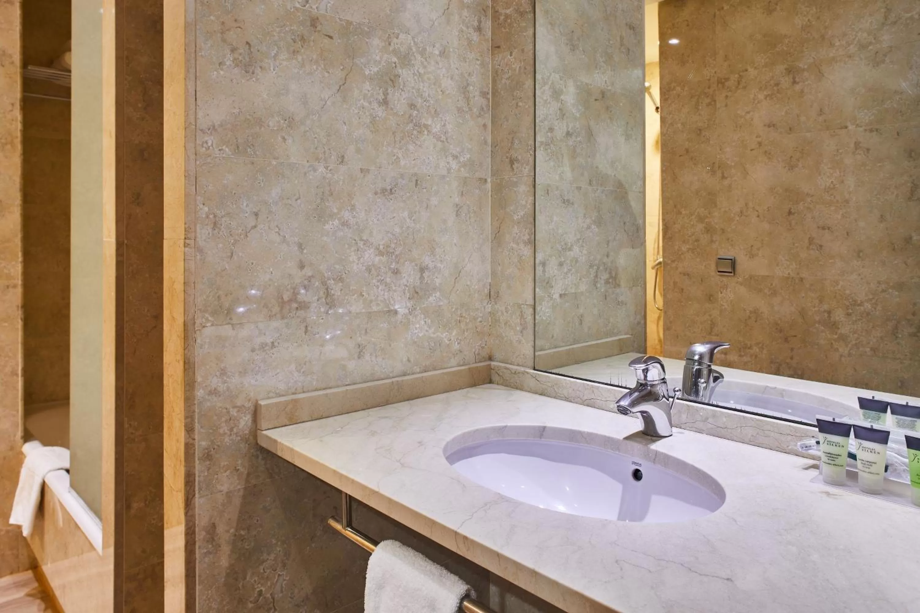 Bathroom in Silken Al-Andalus Palace