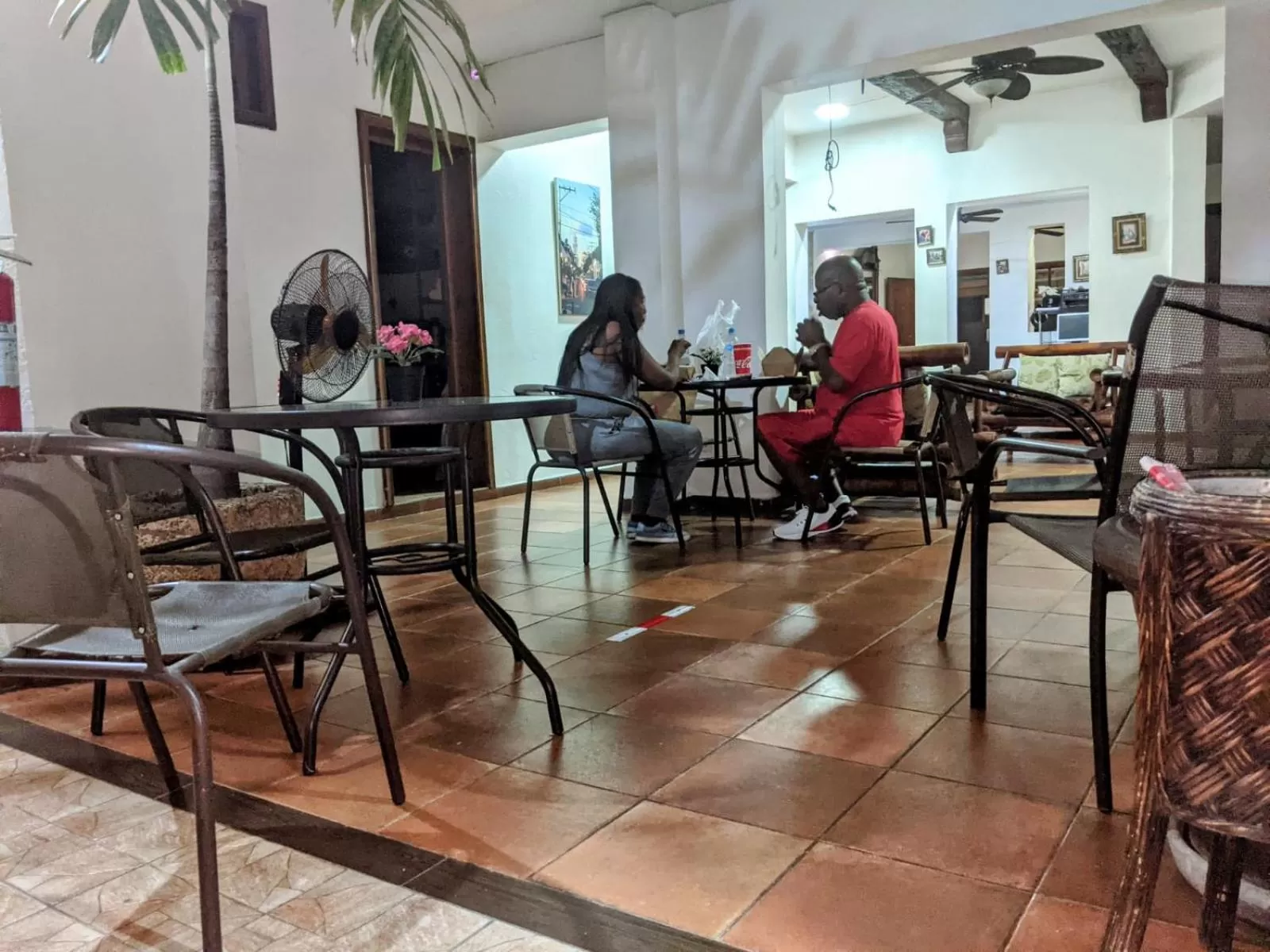 Breakfast in Hotel Aluge