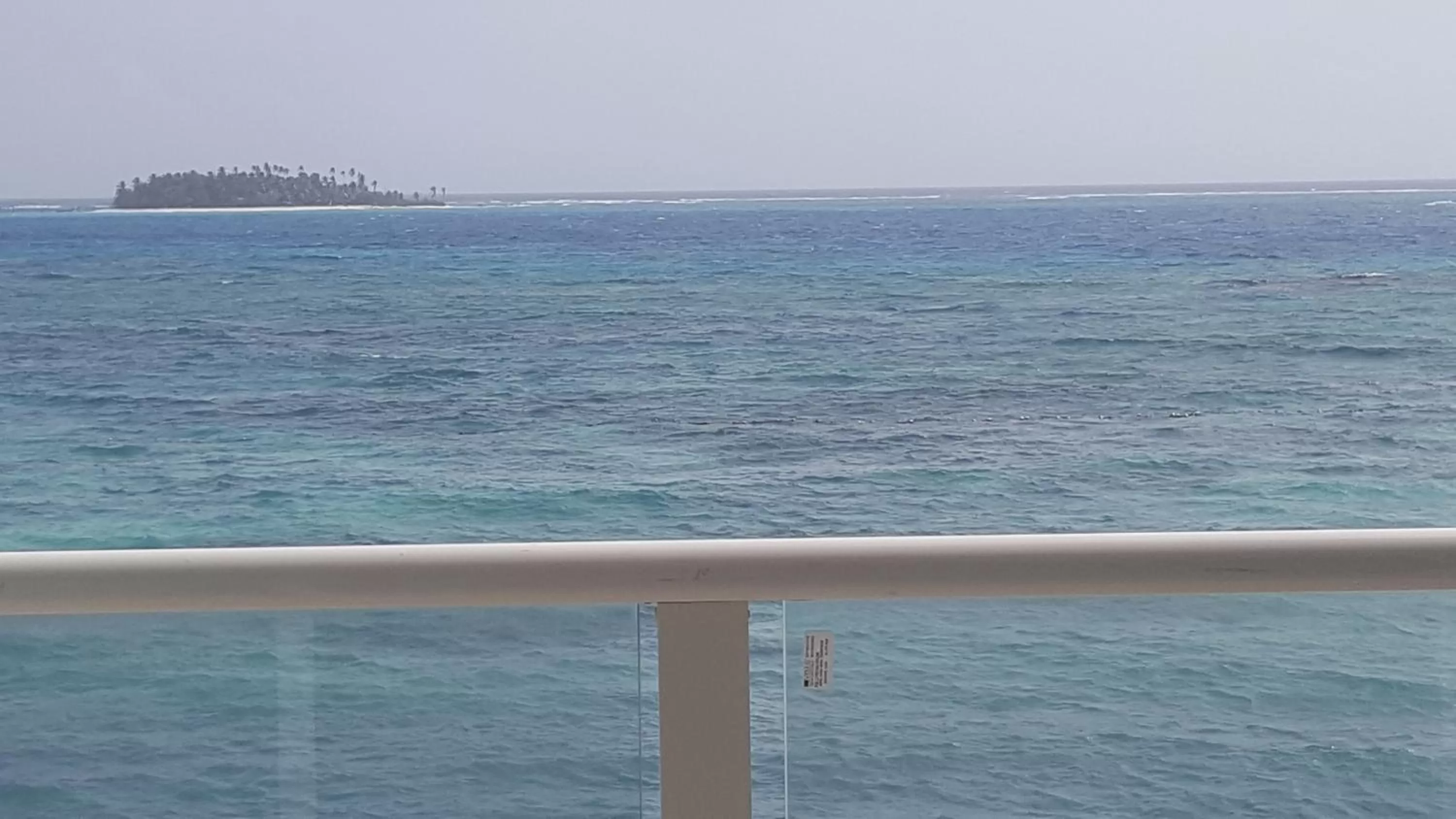 Day in Caribbean Island Hotel Piso 2