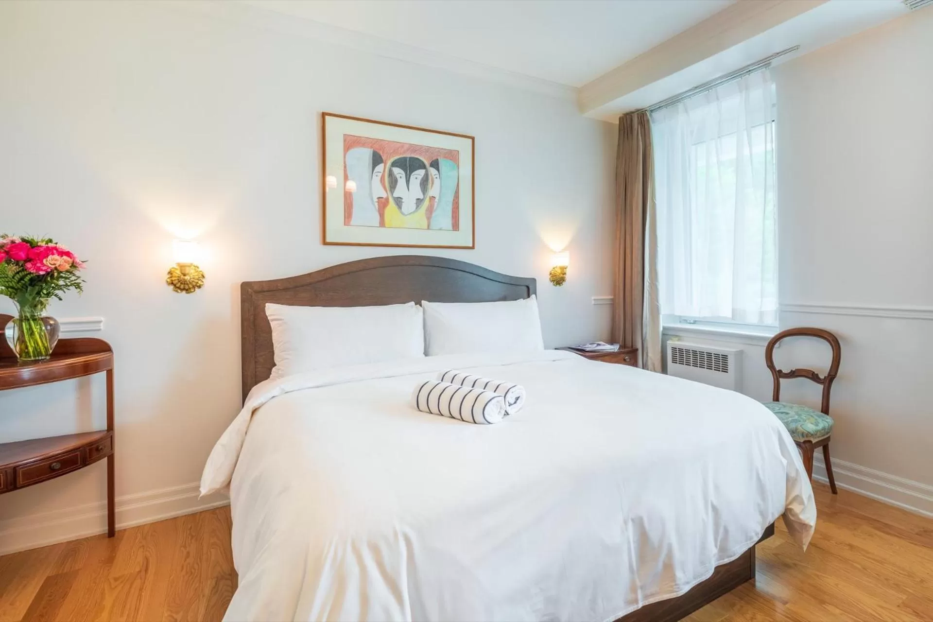 Bed in StoneHaven Le Manoir - Relais & Châteaux