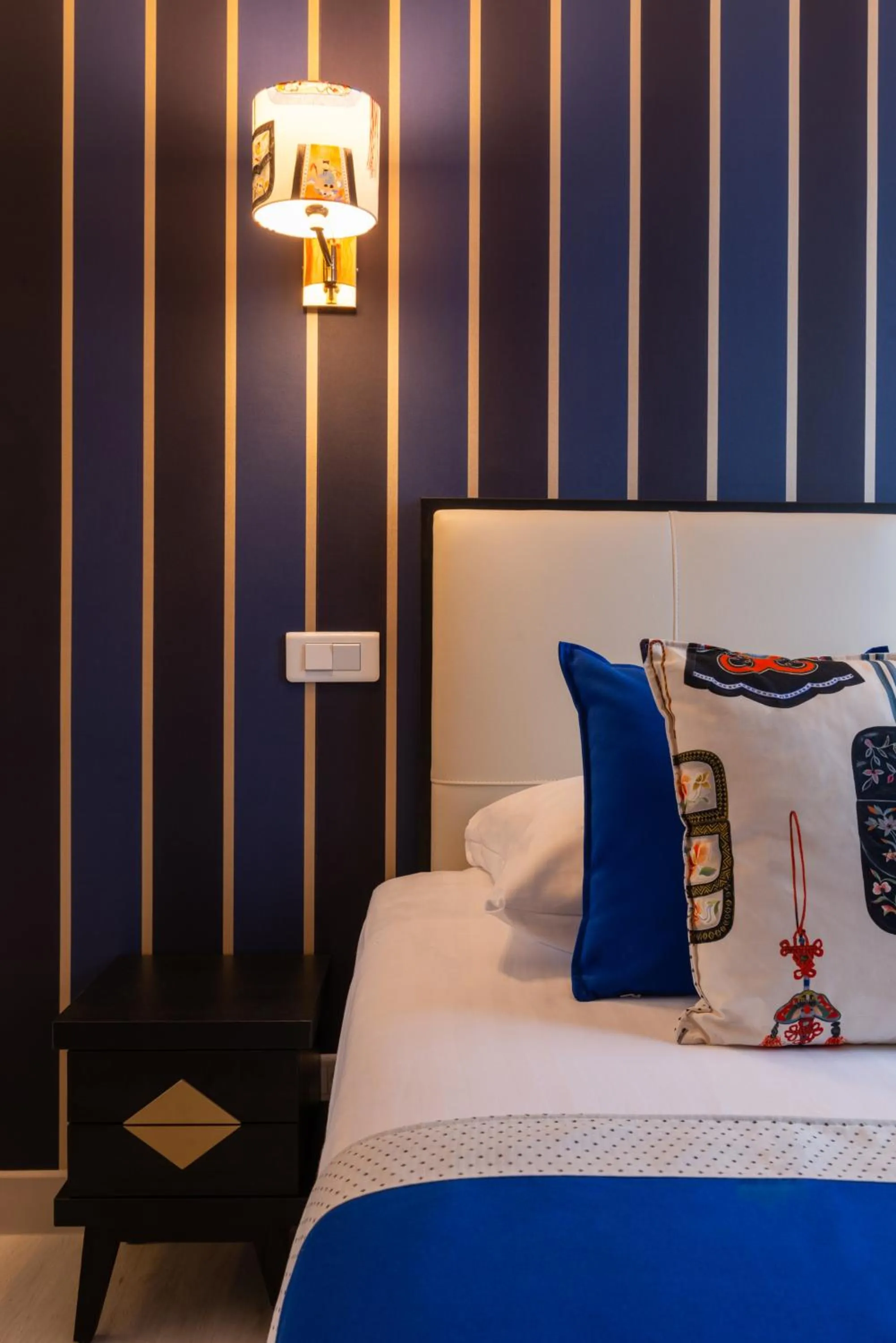 Bedroom, Bed in Hotel Riviera Elysees