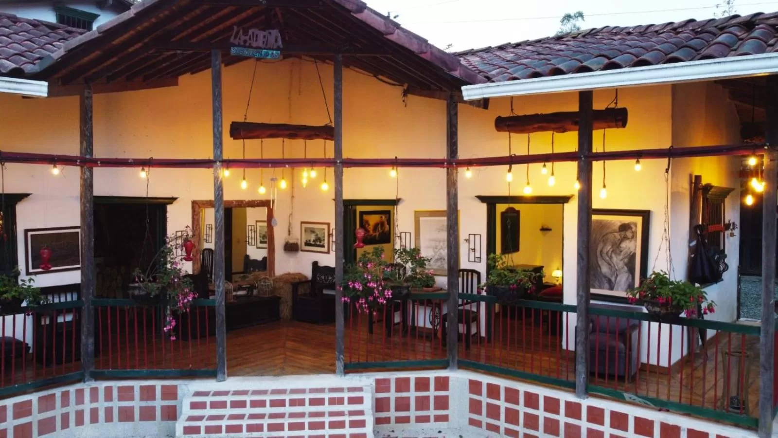 Property building, Restaurant/Places to Eat in Finca Campestre La Adelita B&B