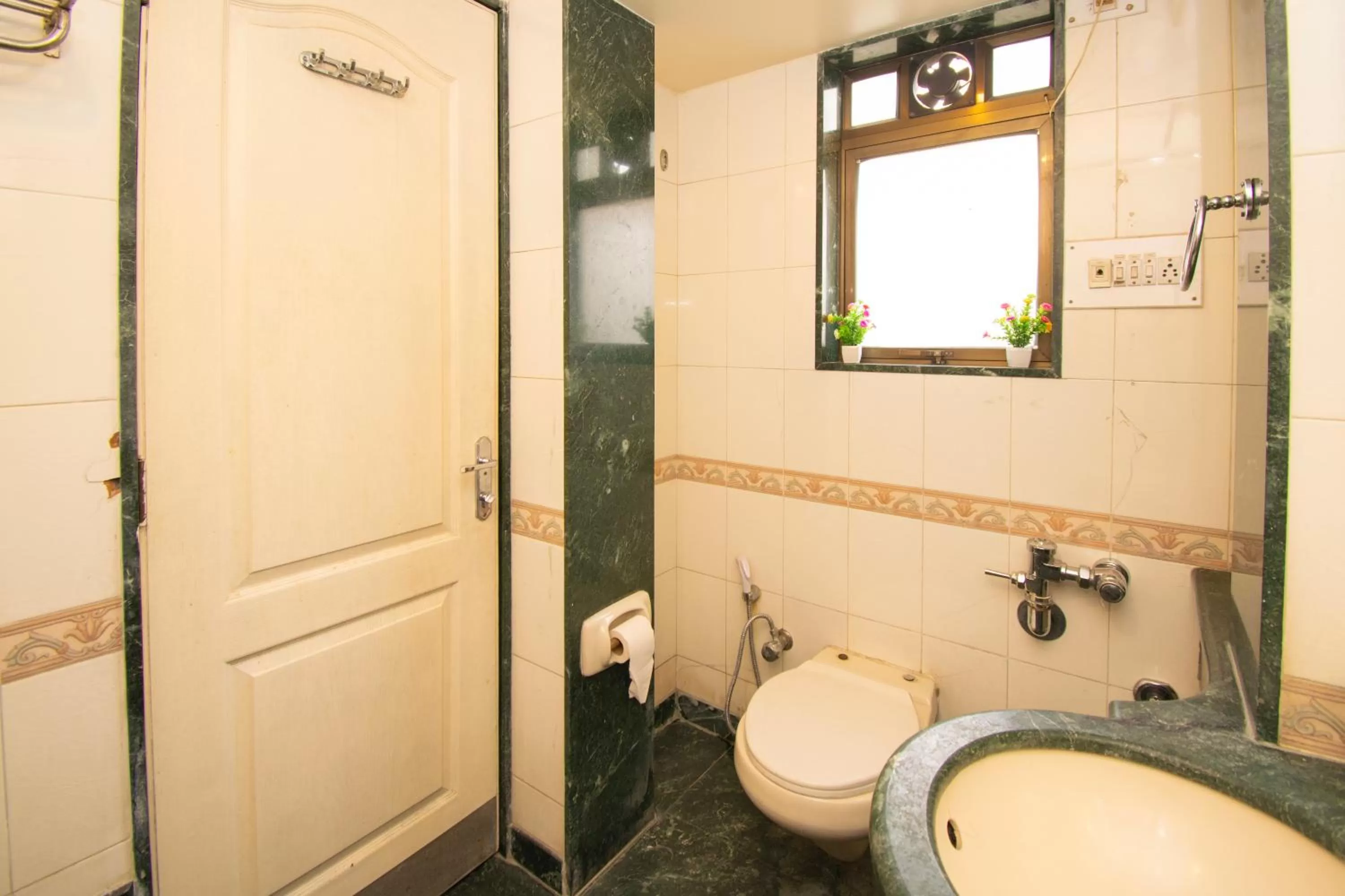 Bathroom in Octave Bund Garden