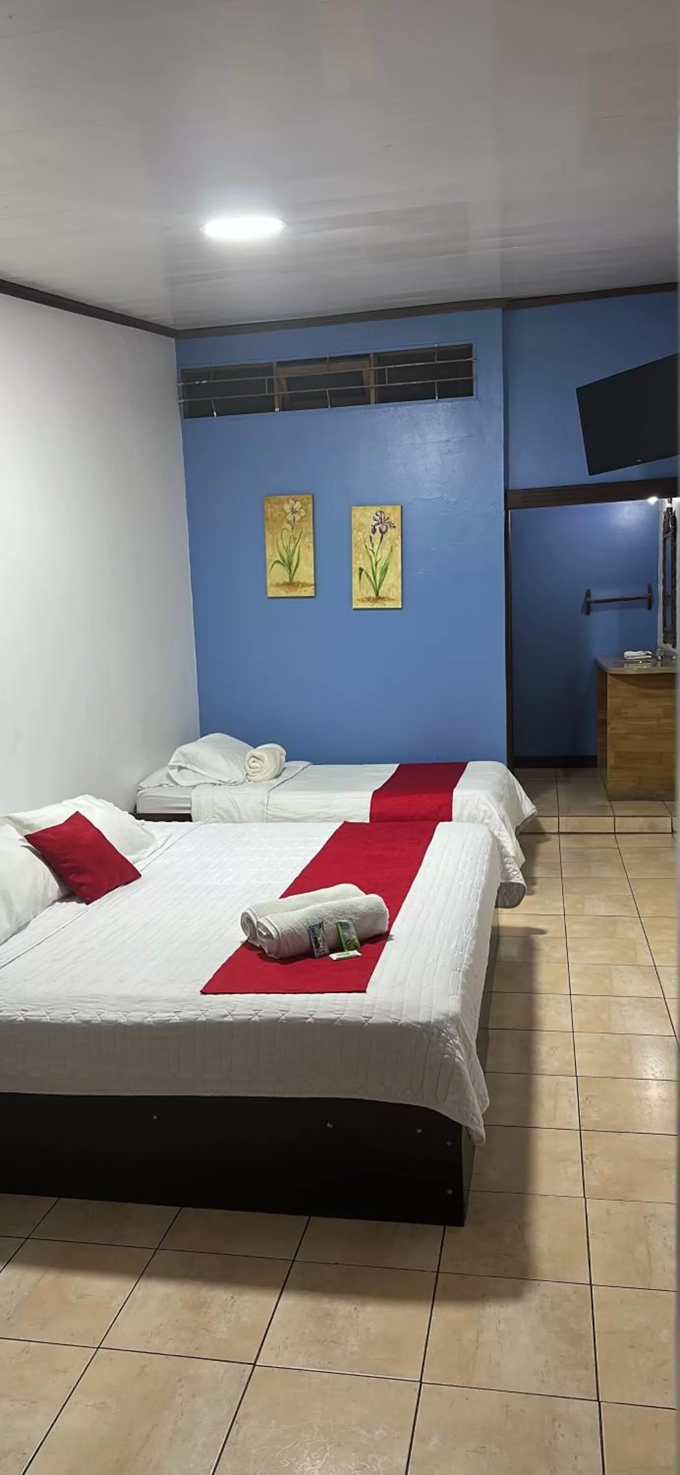 Photo of the whole room, Bed in Hotel Pacande B&B