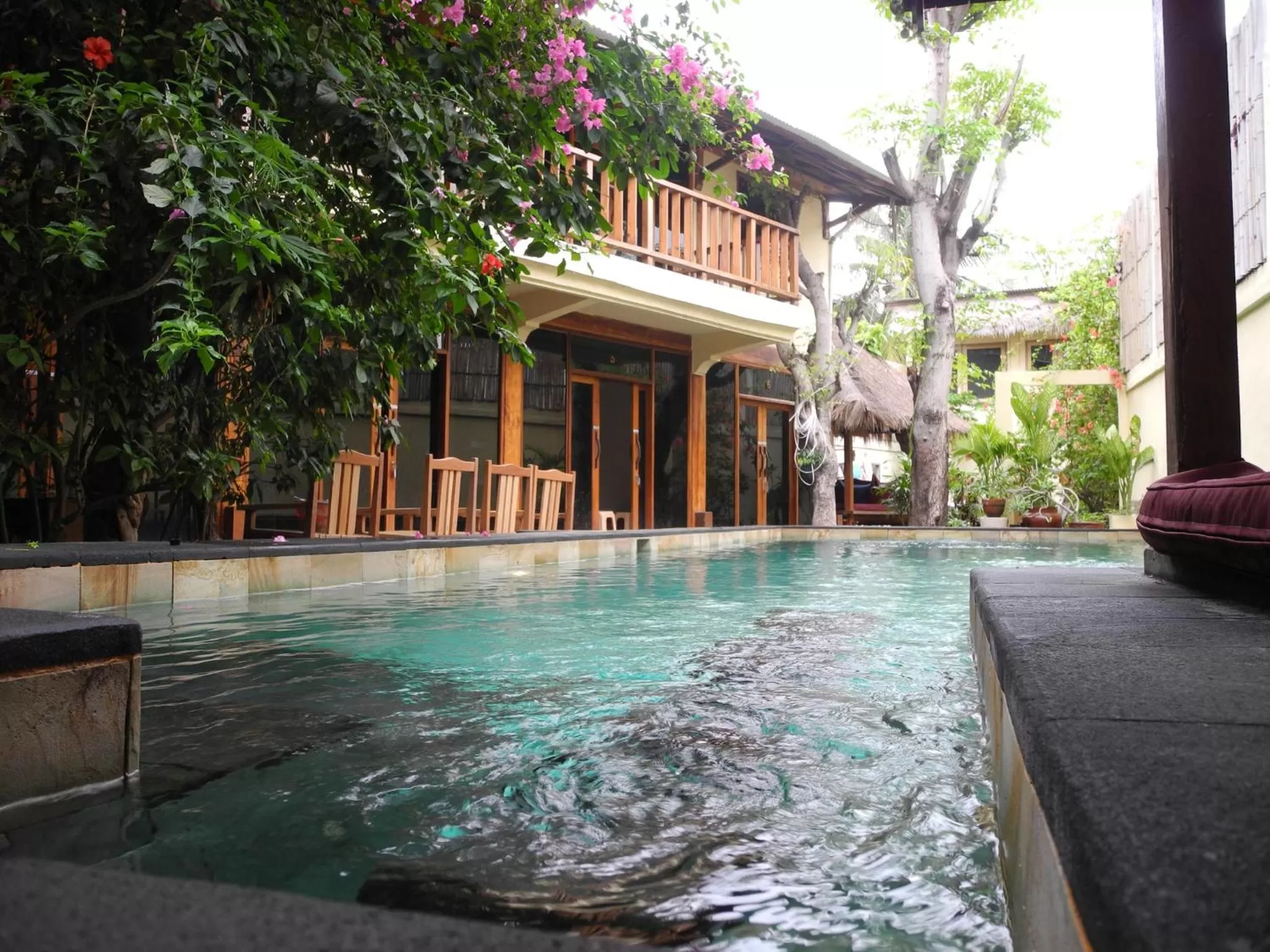 Property building, Swimming Pool in Gili Divers Hotel