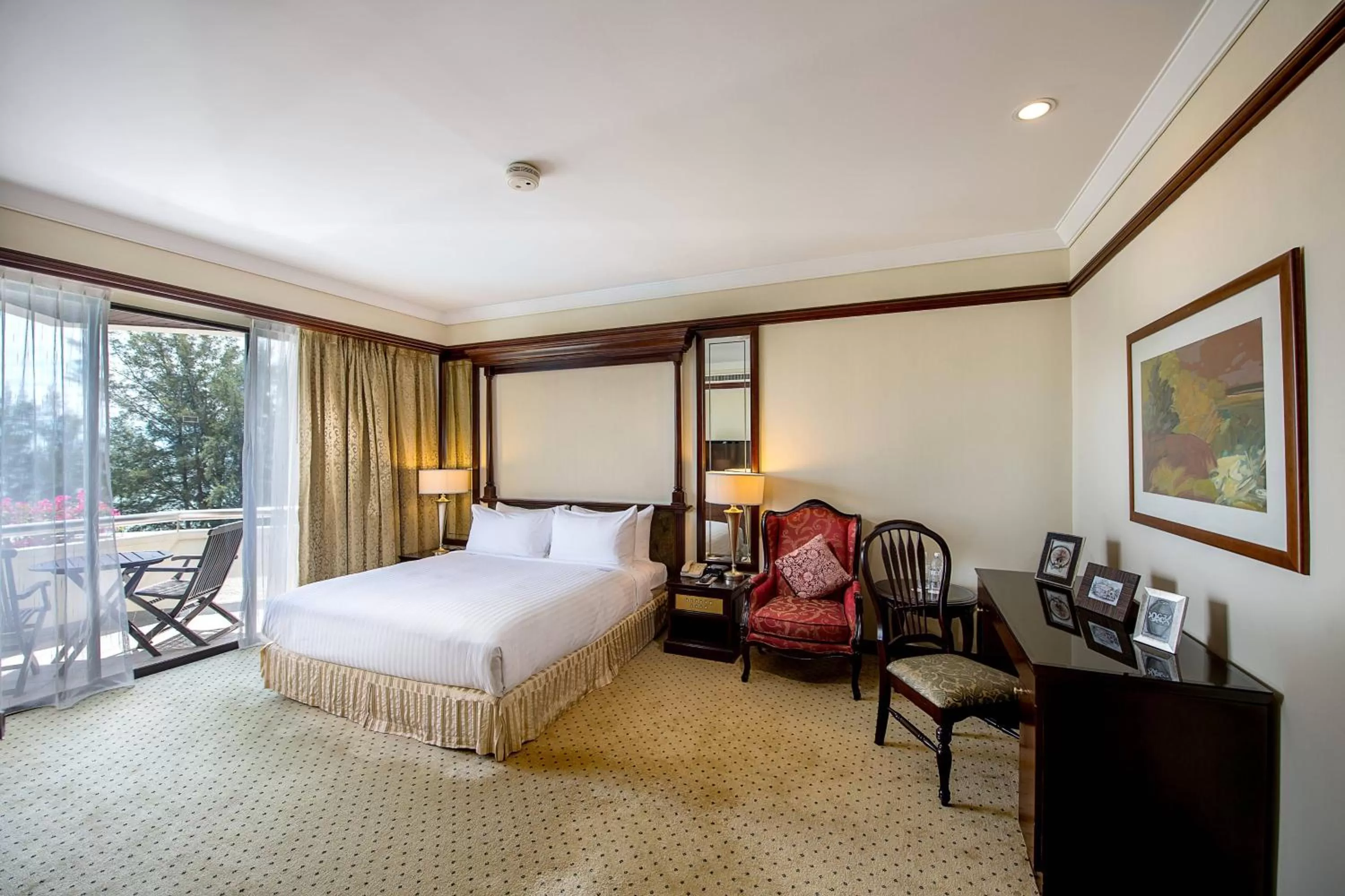 Photo of the whole room, Bed in Miri Marriott Resort & Spa