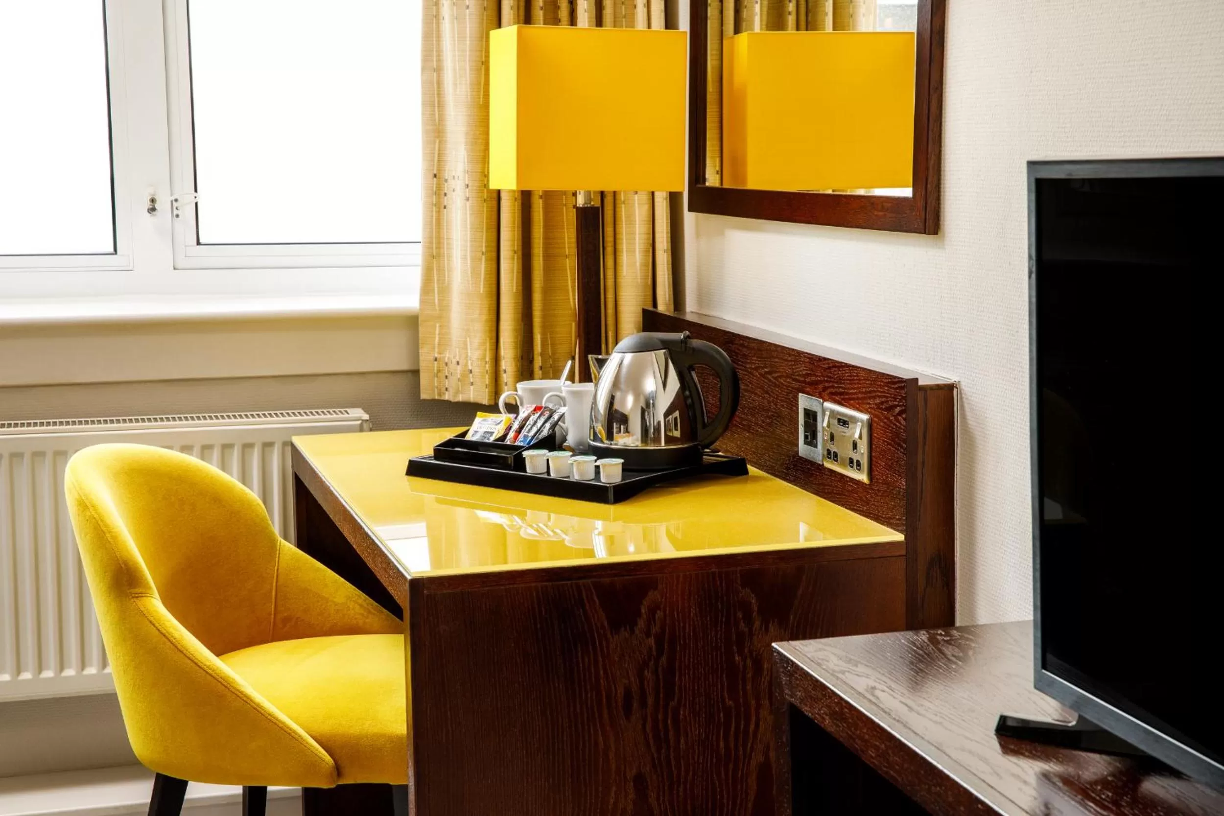 Coffee/tea facilities in Mercure Ayr Hotel