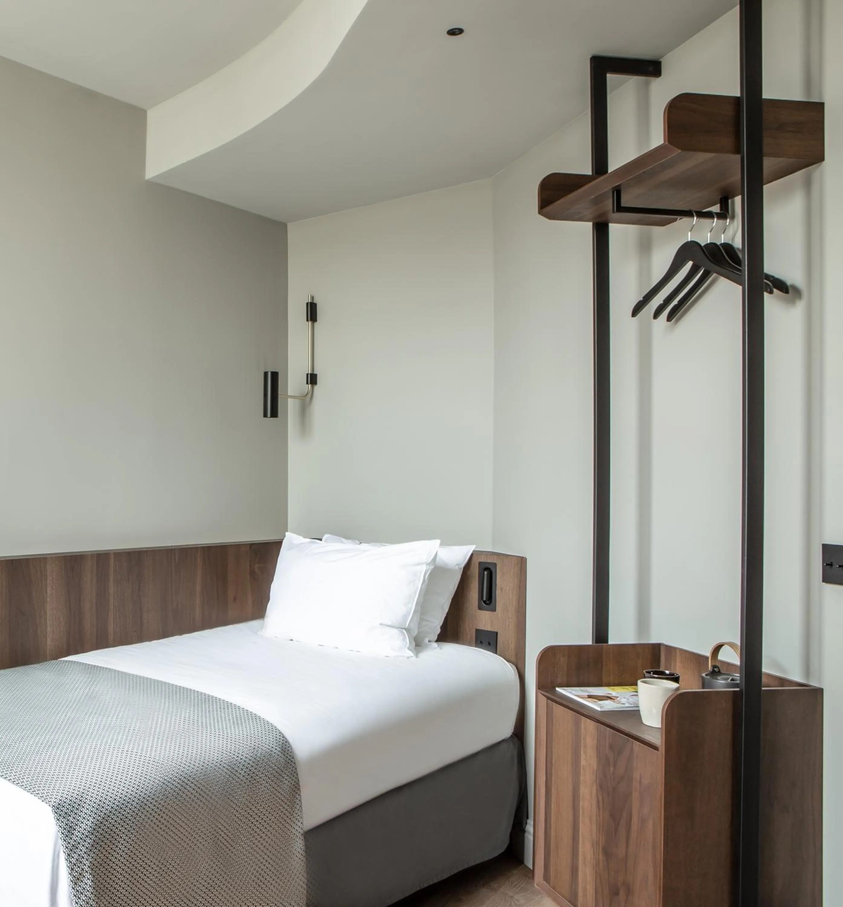 Bed in Hotel Flanelles Paris