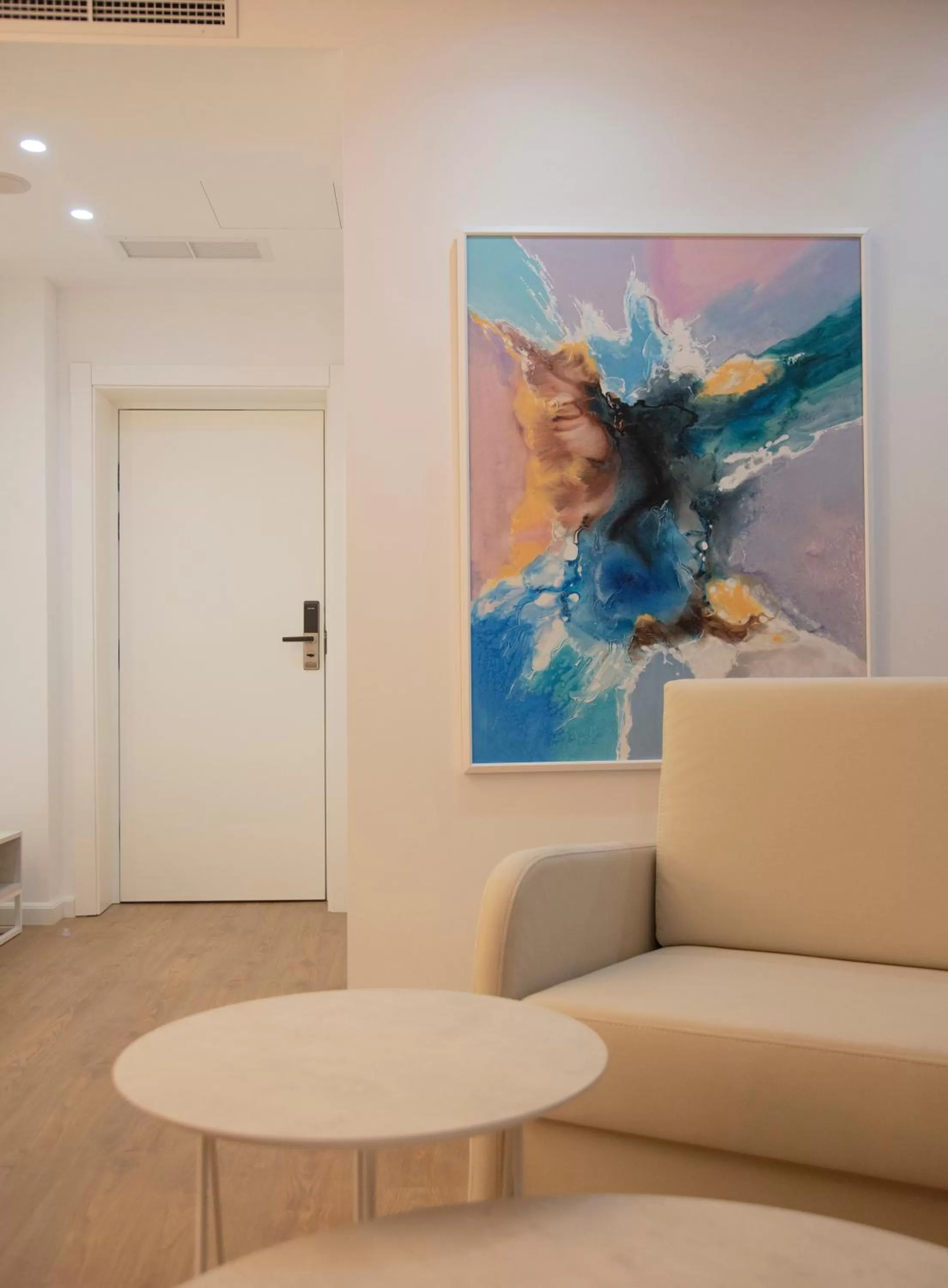 Seating Area in Dazur Coast Resort