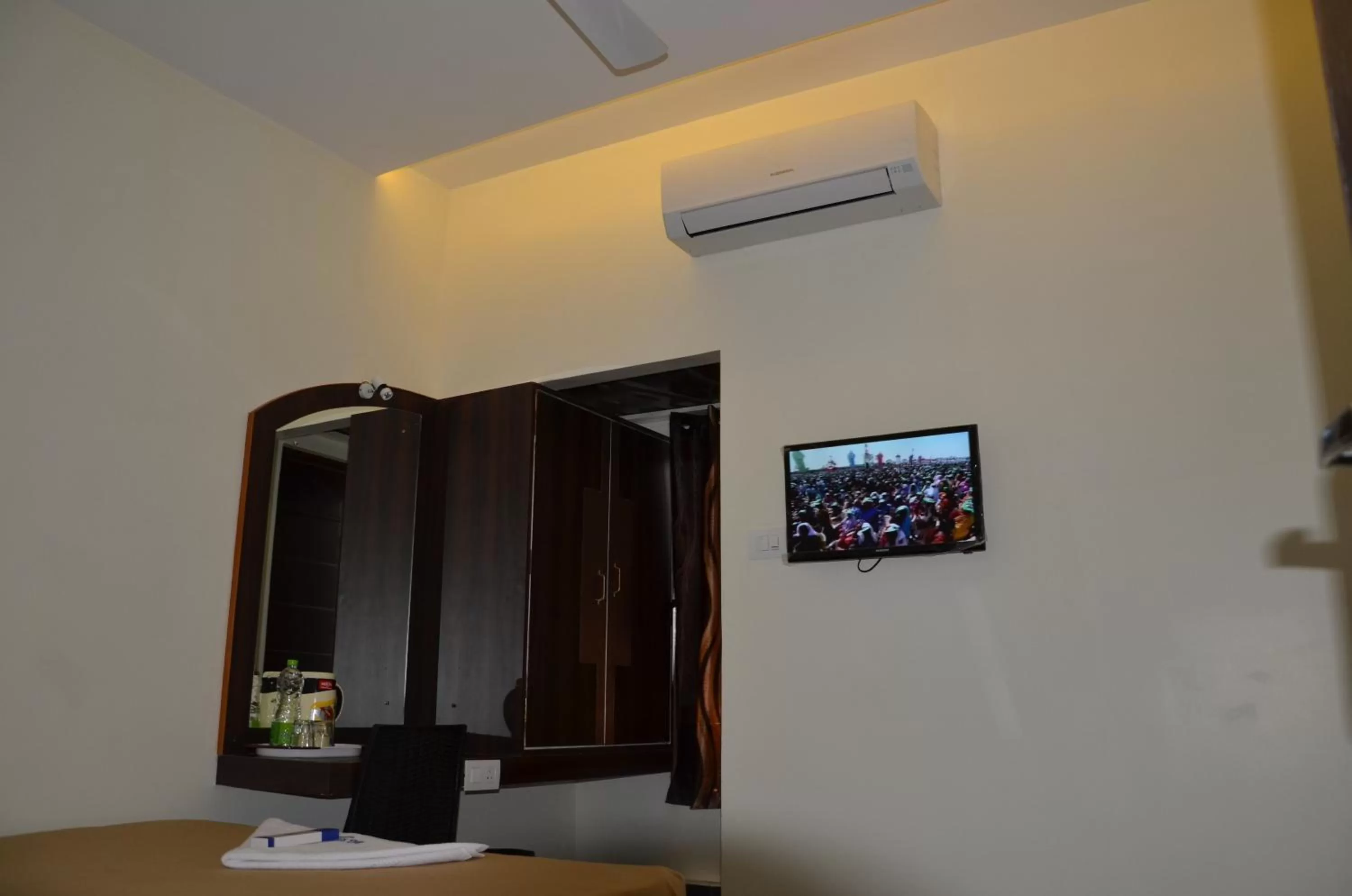 Decorative detail, TV/Entertainment Center in BG Residency