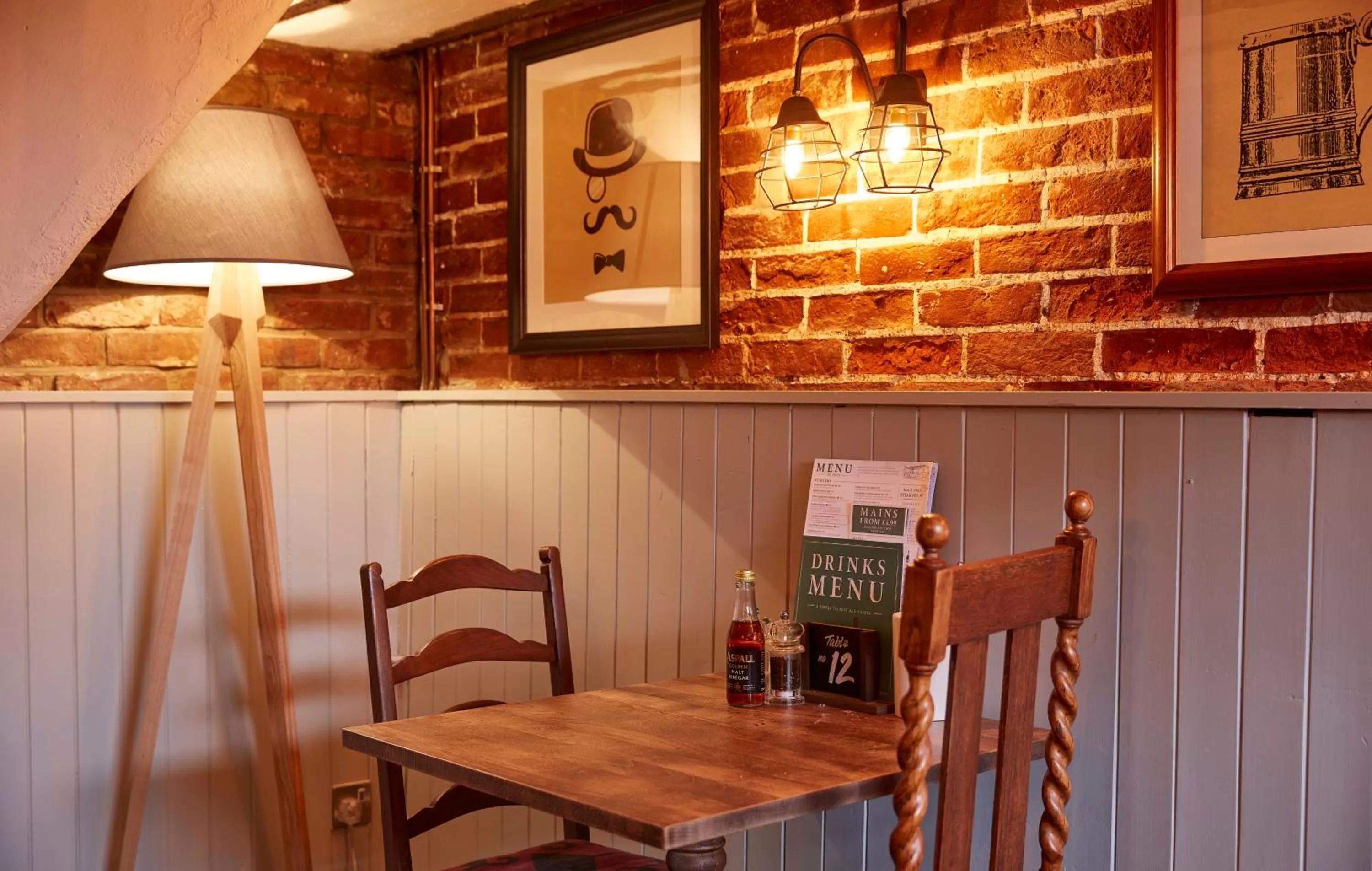 Restaurant/places to eat in Swan Hotel by Greene King Inns