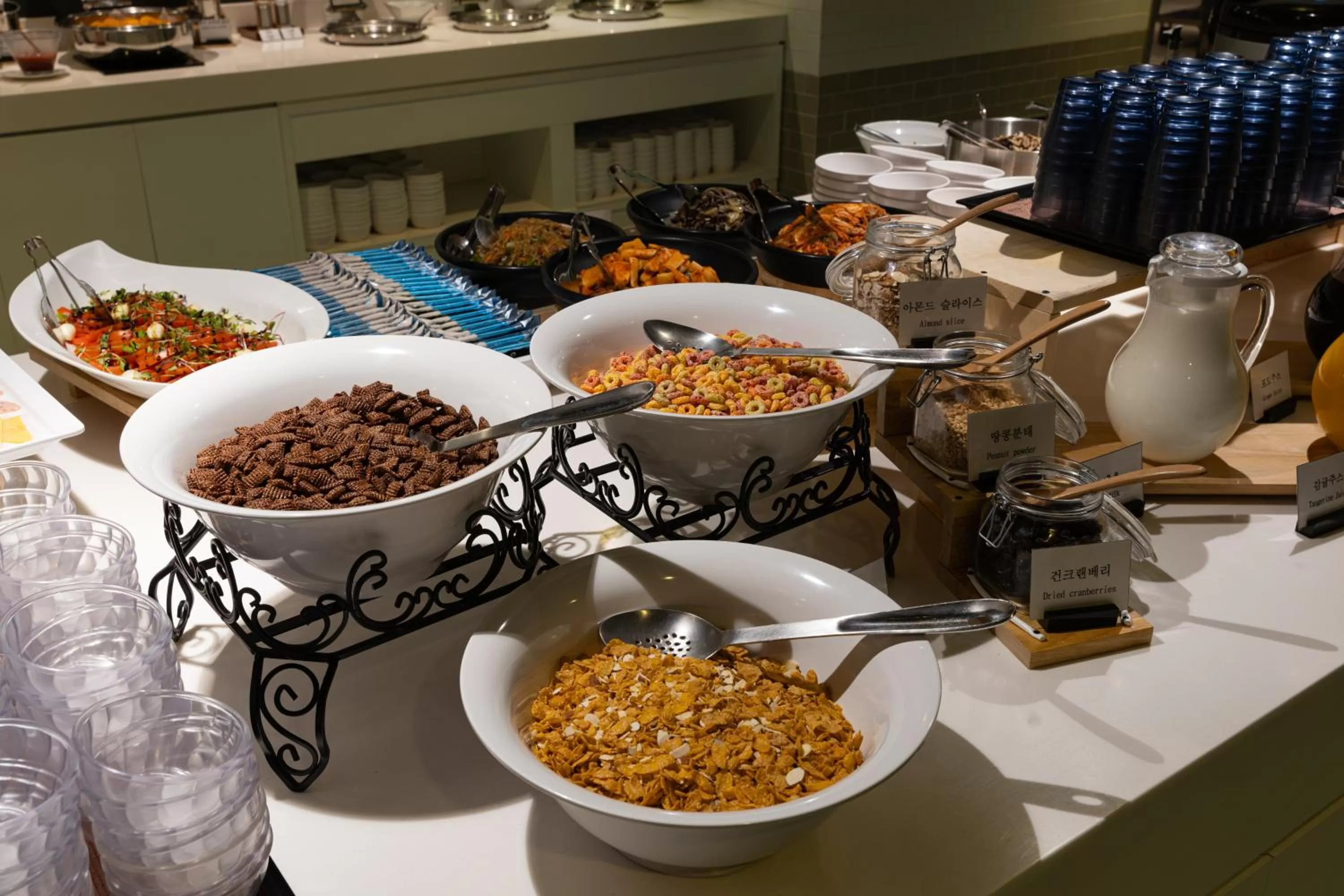 Breakfast in Best Western Jeju Hotel