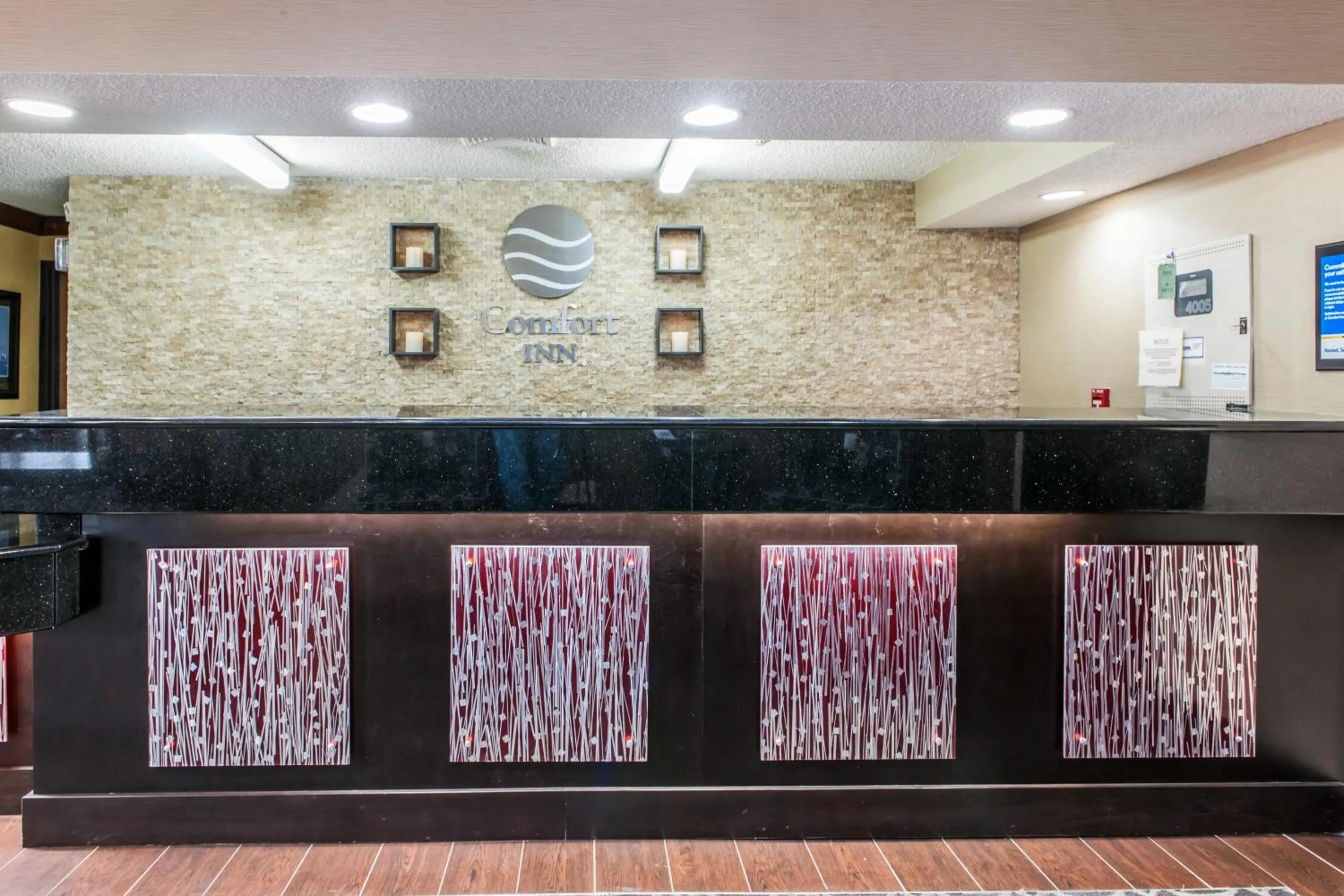 Lobby or reception in Comfort Inn Blue Ash North