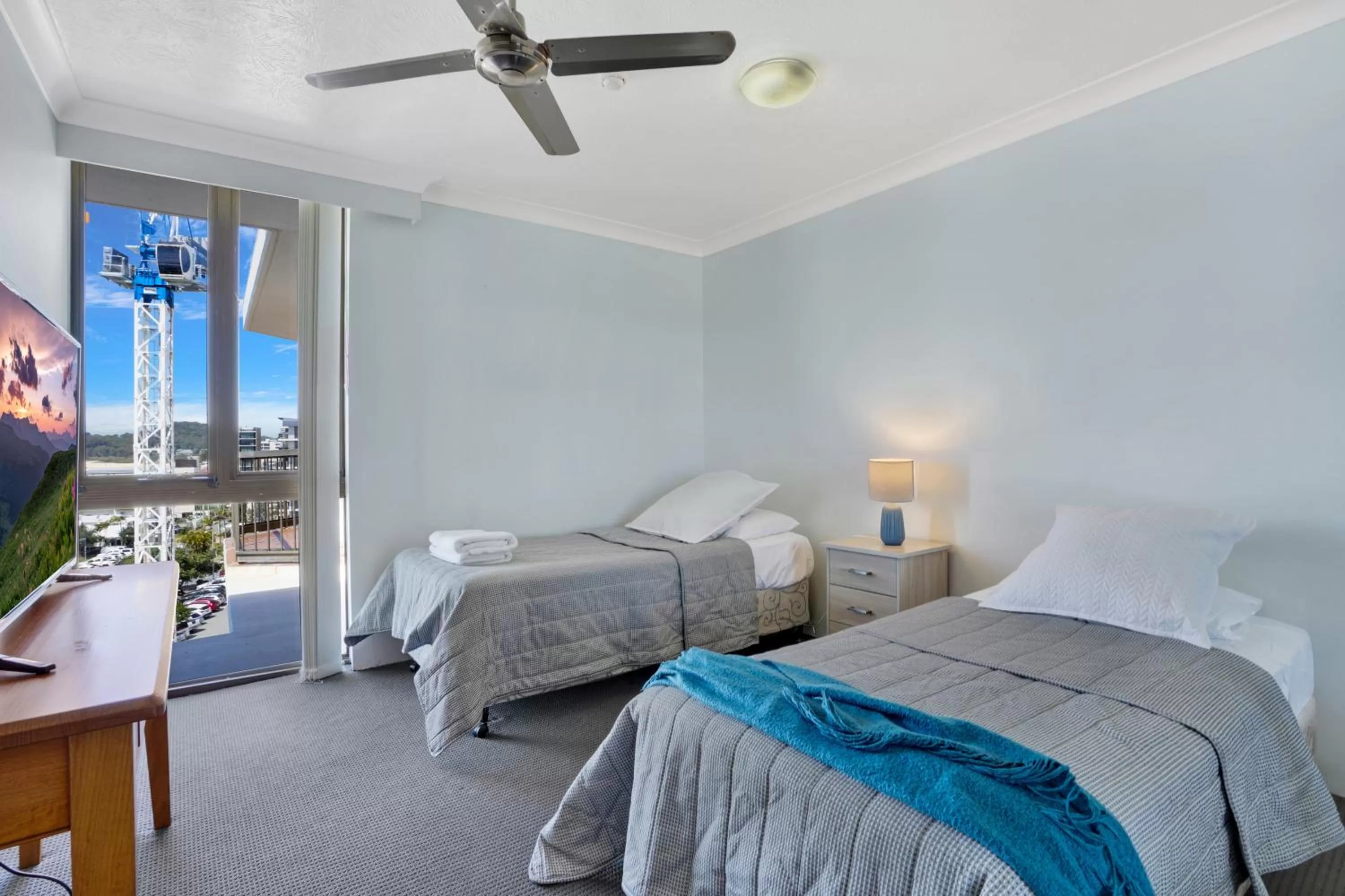 Bed in Beach Palms Holiday Apartments