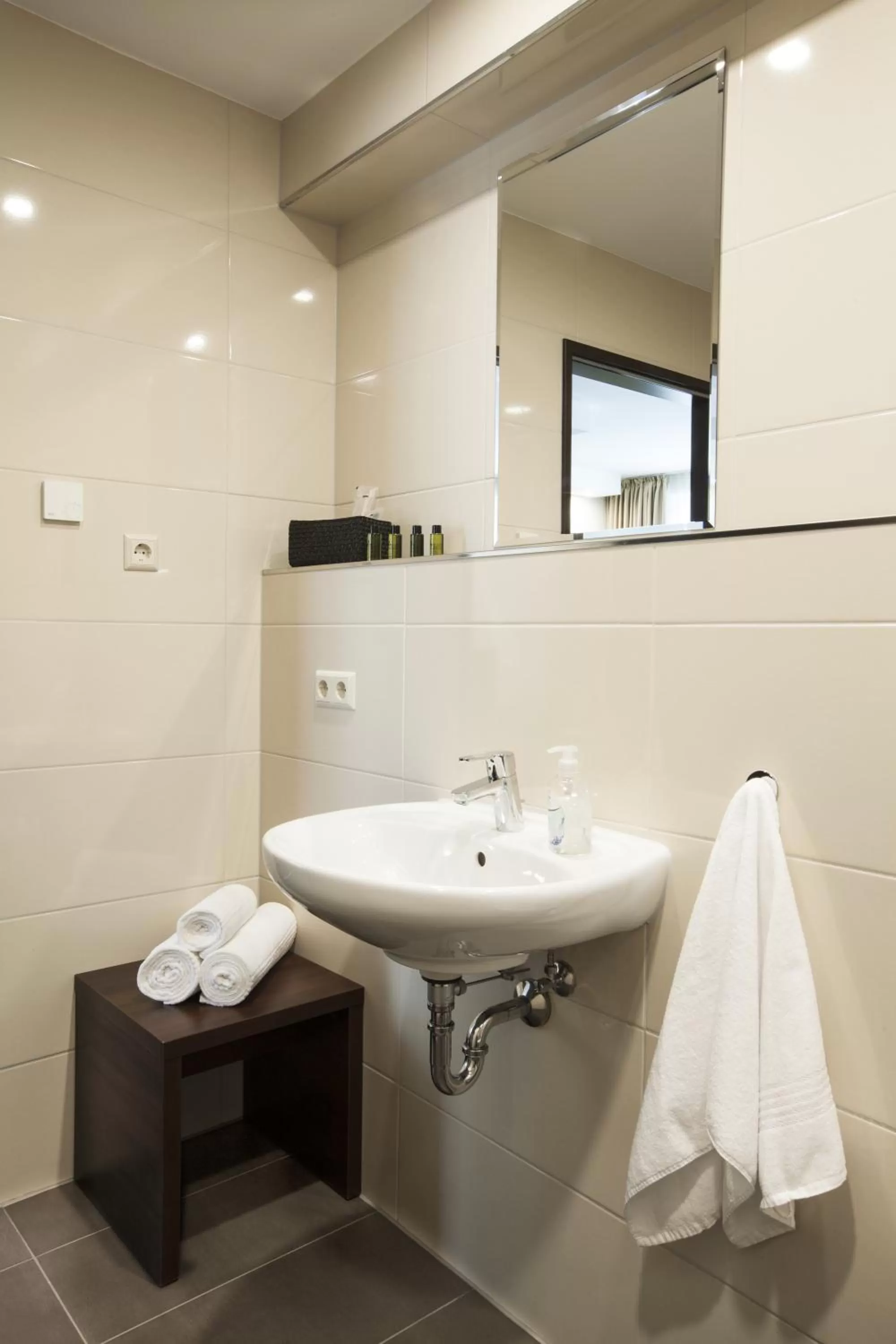 Bathroom in Aparthotel DeLuxe