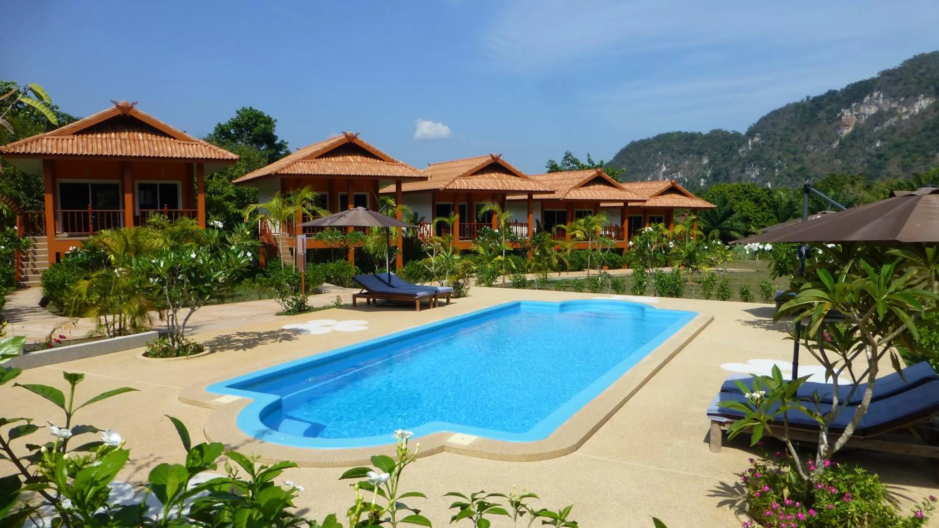 Pool view, Swimming Pool in Khao Sok Jasmine Garden Resort - SHA Certified