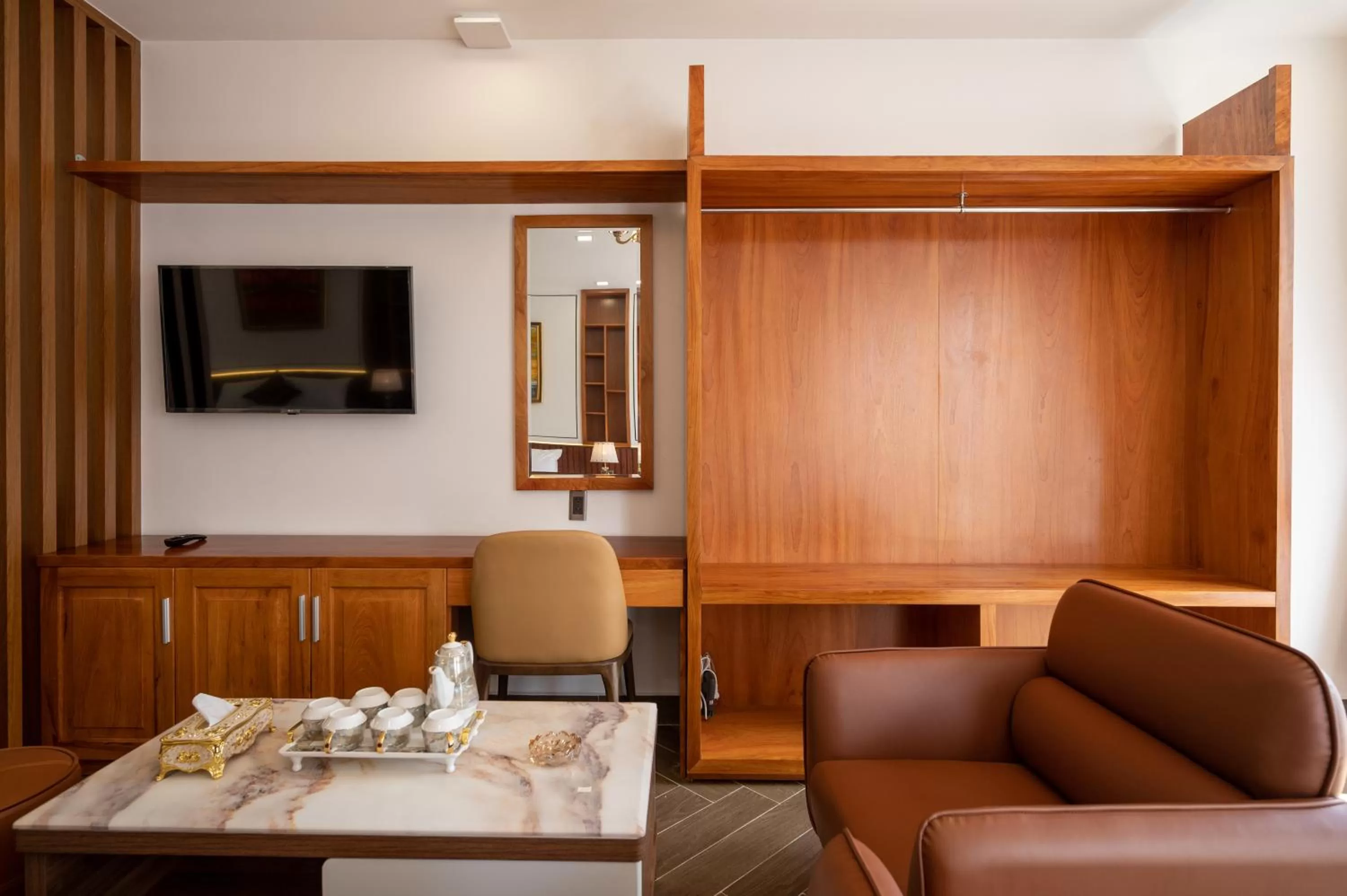 Living room in La Fleur Premium Central Apartment Hotel