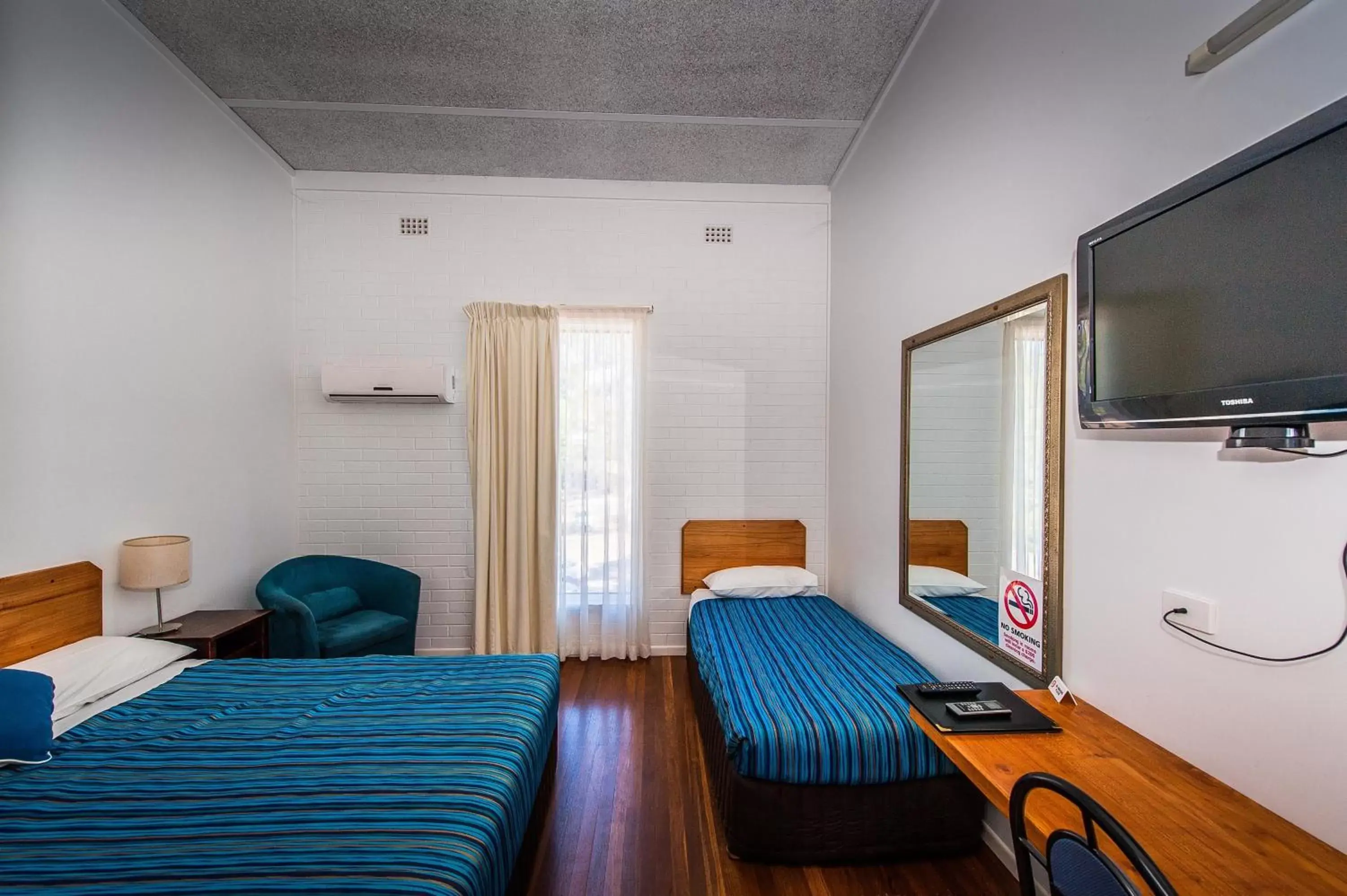 Double or Twin Room - 11 in Diggers Tavern Double or Twin Room - 11 in Diggers Tavern