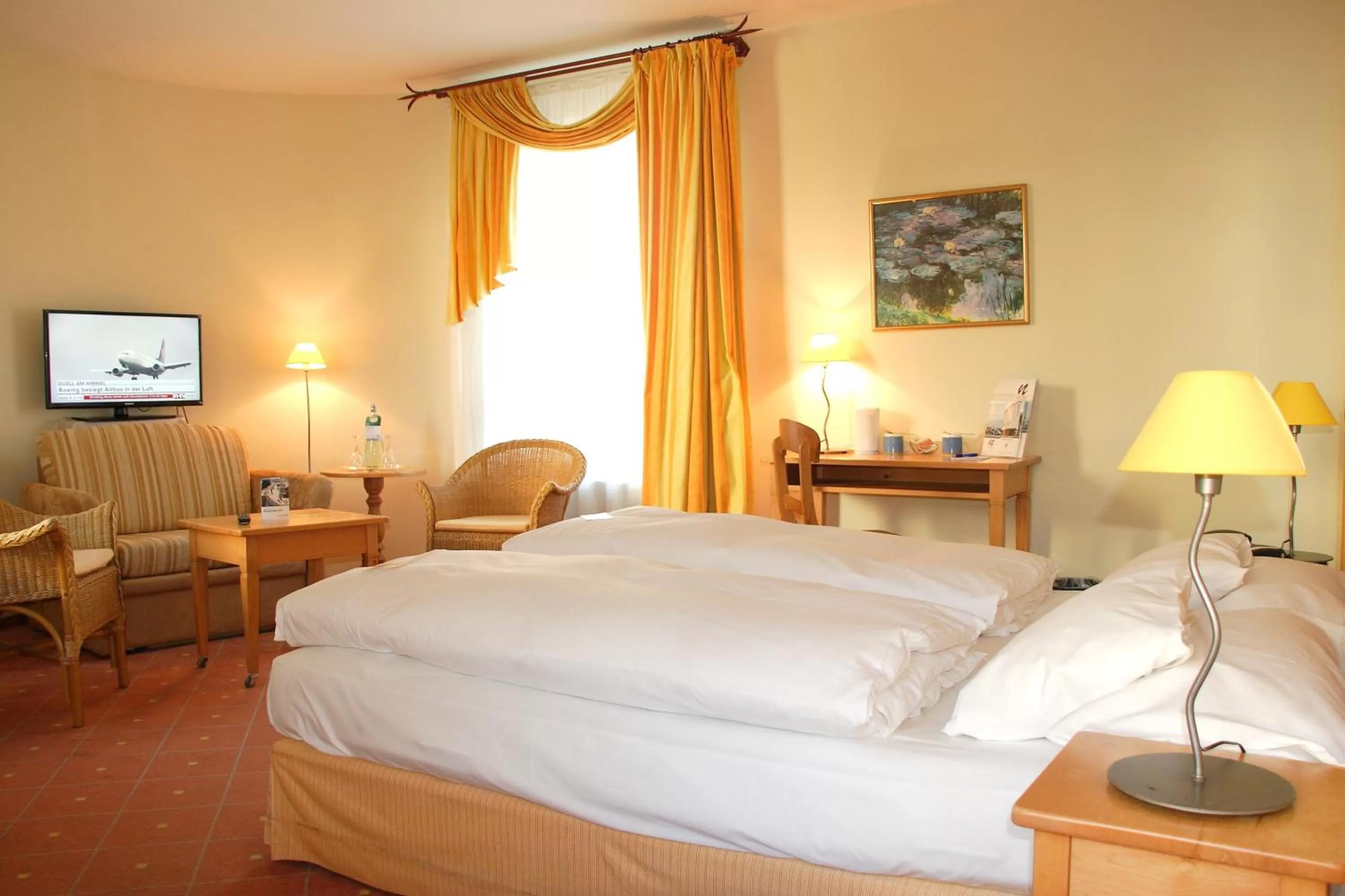 Photo of the whole room, Bed in Hotel Leipzig City Nord by Campanile