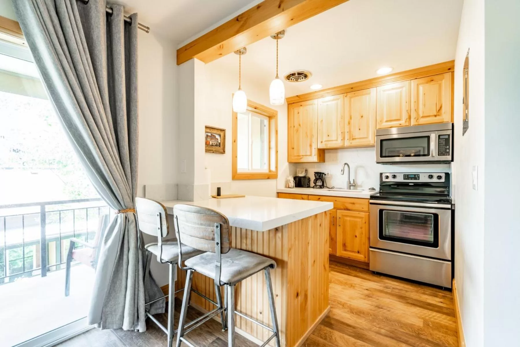 Treasure Mountain Inn