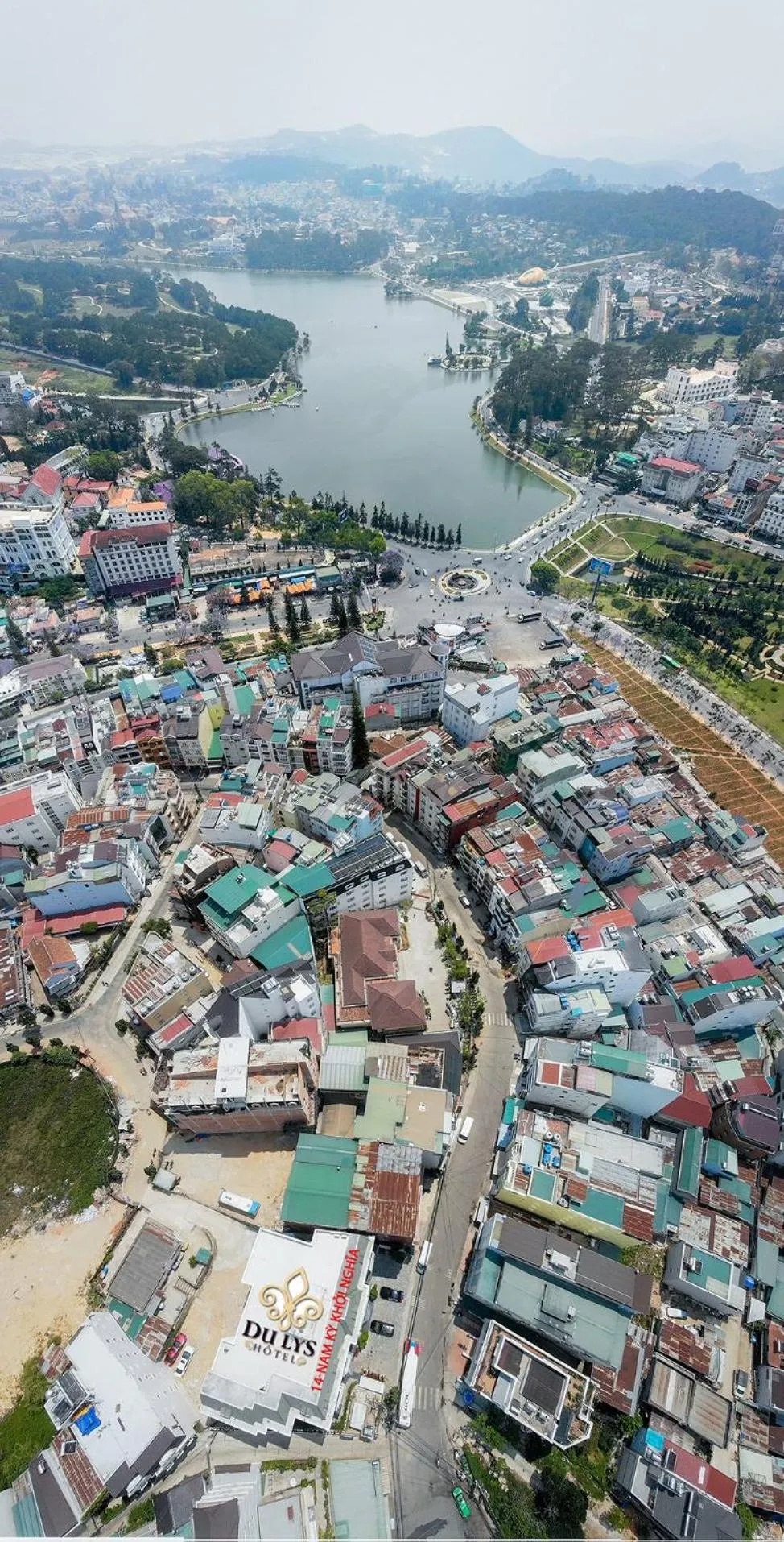 View (from property/room) in Hotel Du Lys