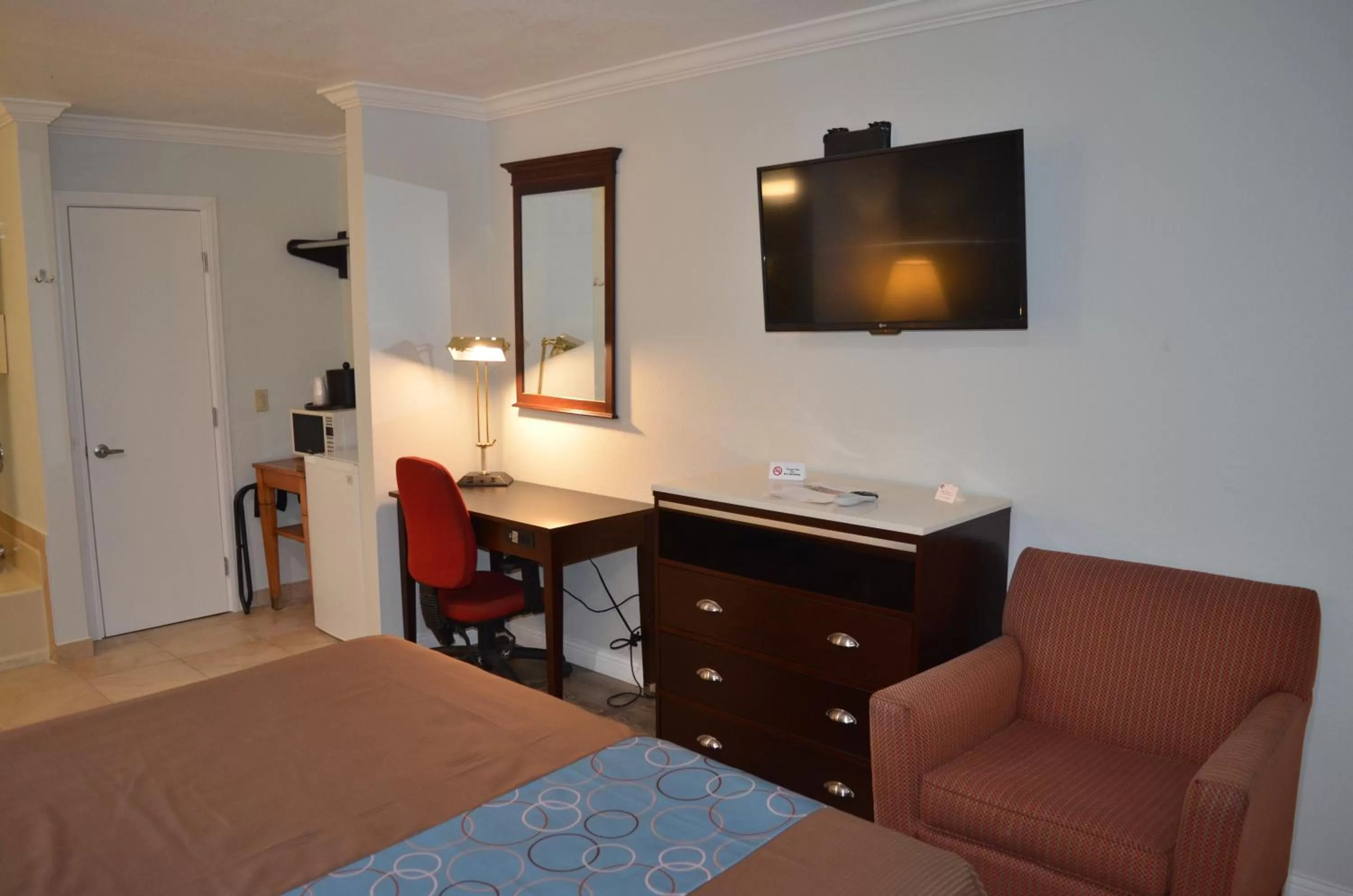 Bedroom, Bed in Welcome Inn Corona