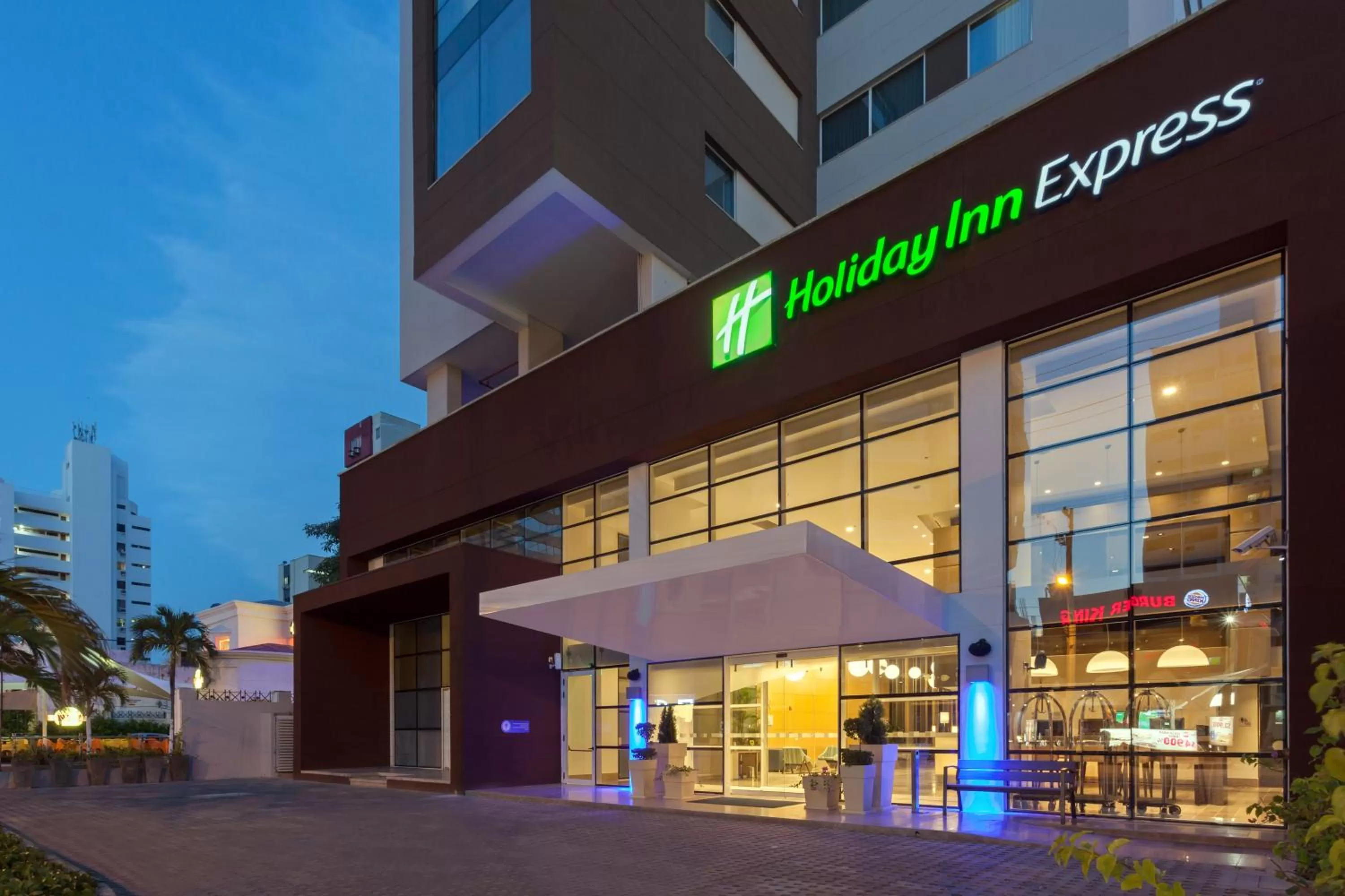 Property building in Holiday Inn Express - Cartagena Bocagrande by IHG