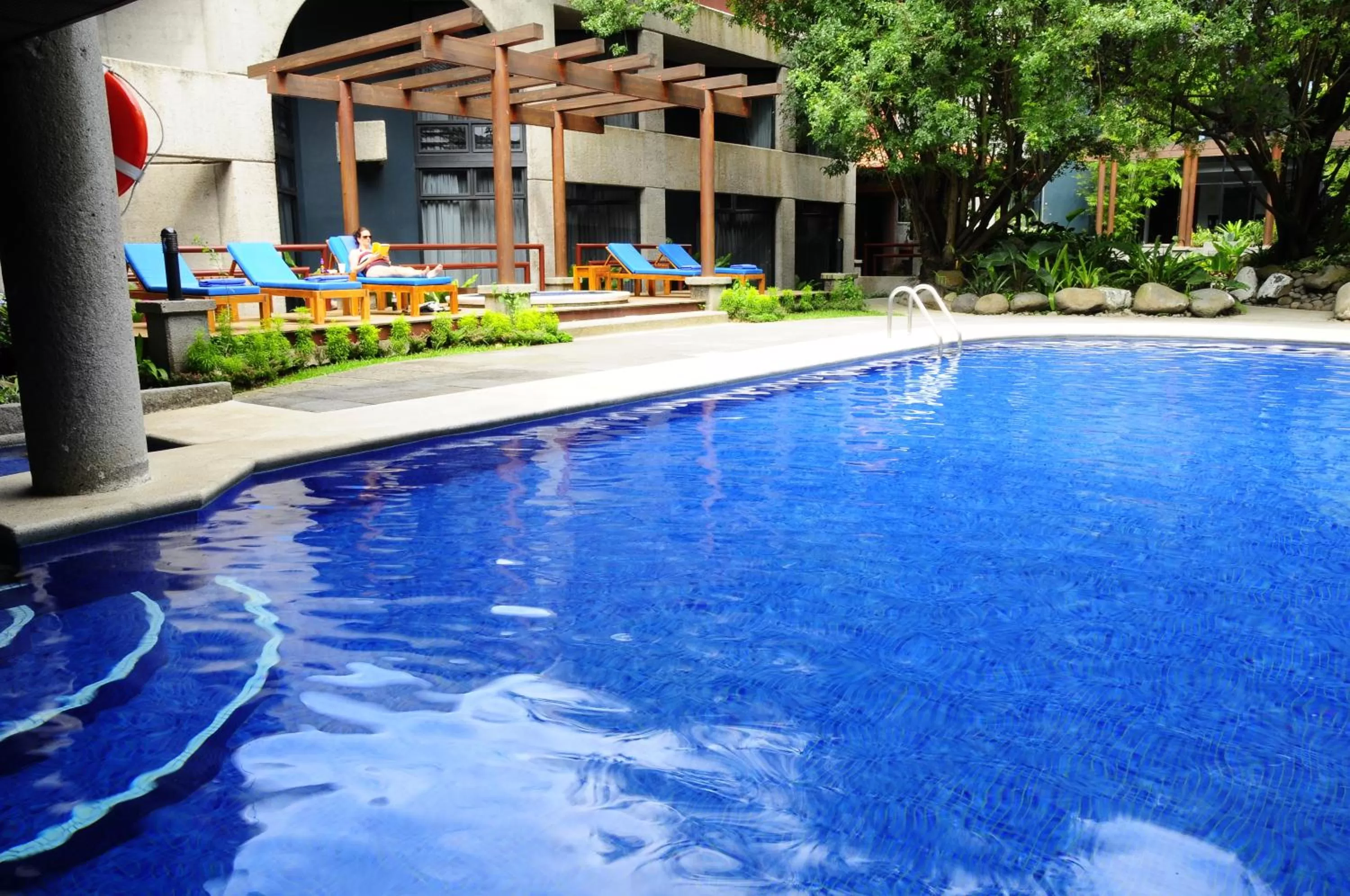 Swimming pool in Radisson San Jose-Costa Rica