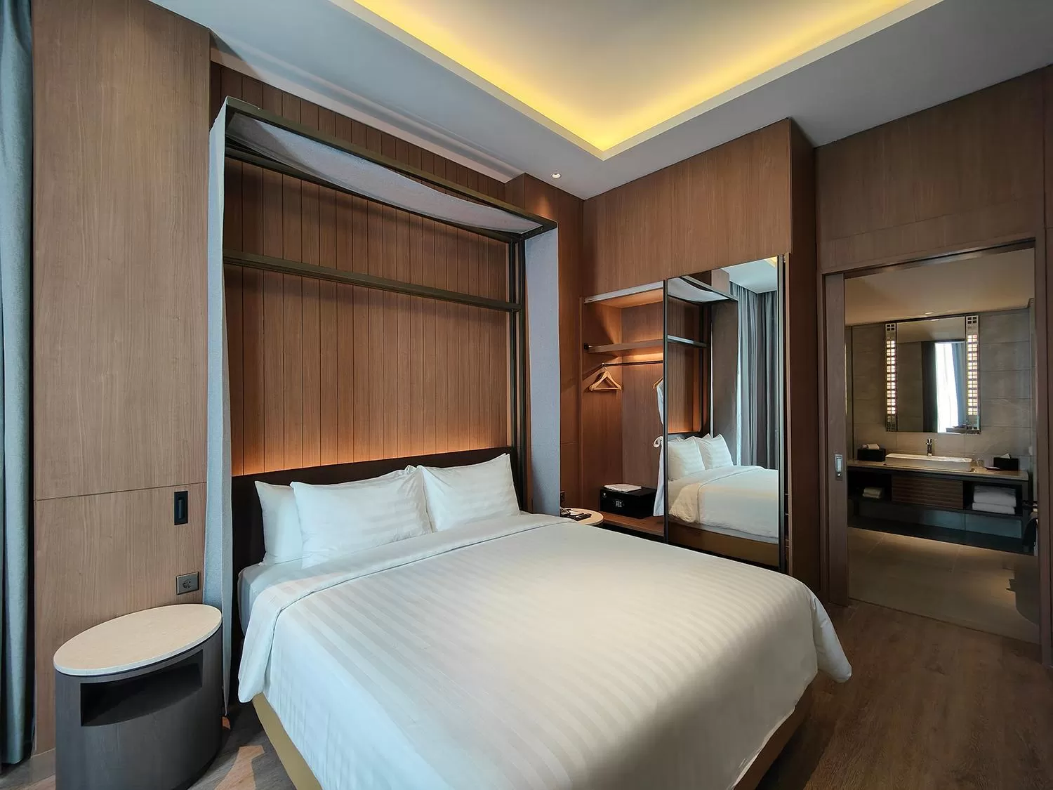 Bedroom, Bed in Ra Suites Simatupang