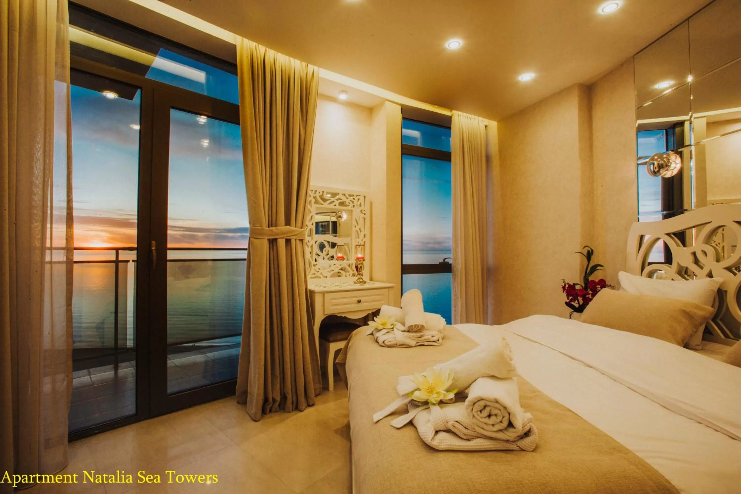 Bedroom, Bed in Blue Star Batumi