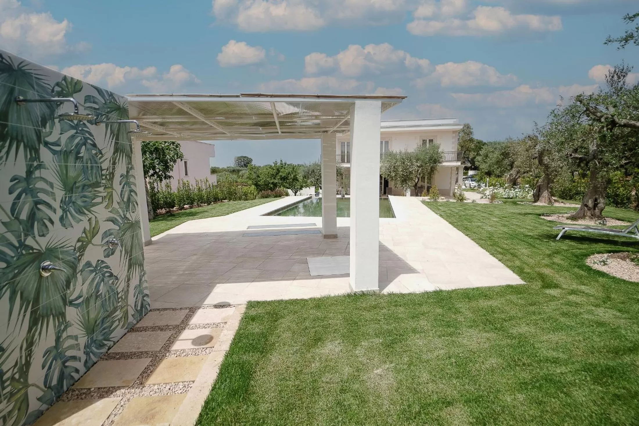 Garden in ALMASOL - Charme Experience