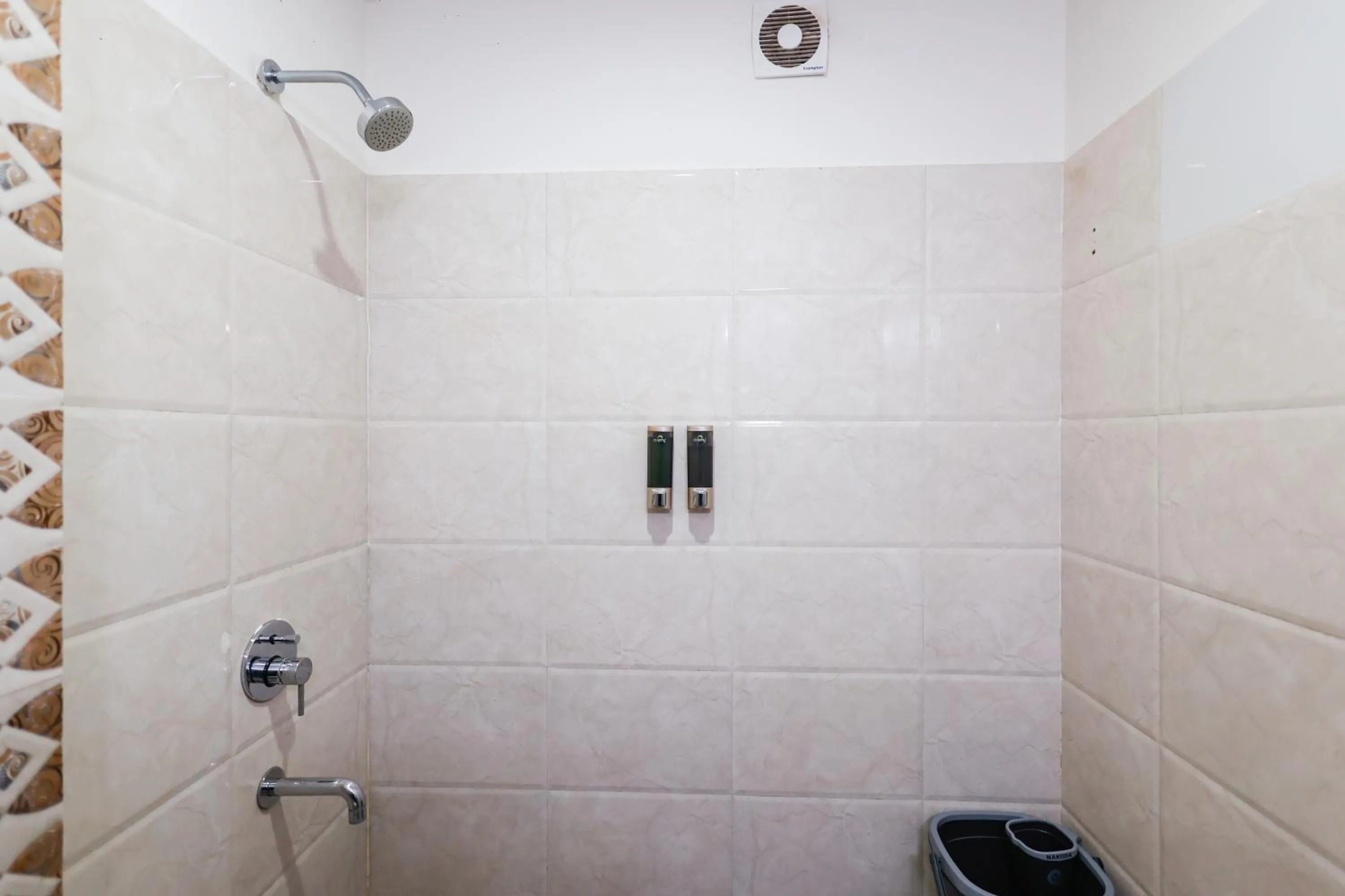 Bathroom in Hotel Dolphin International