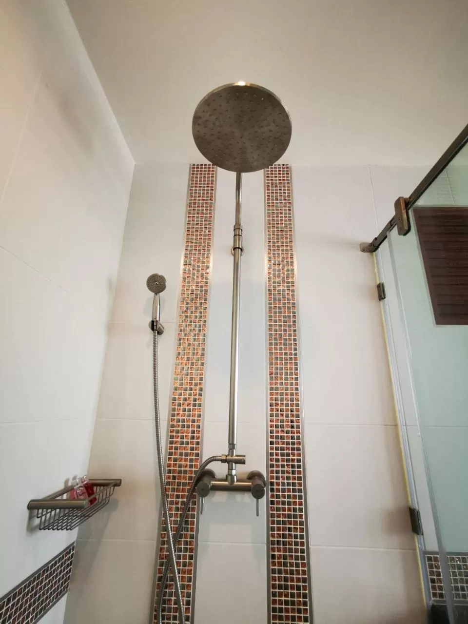 Shower in Hotel De Wualai