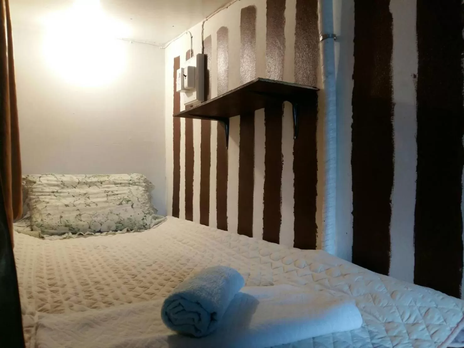 Bed in Adchara Mansion