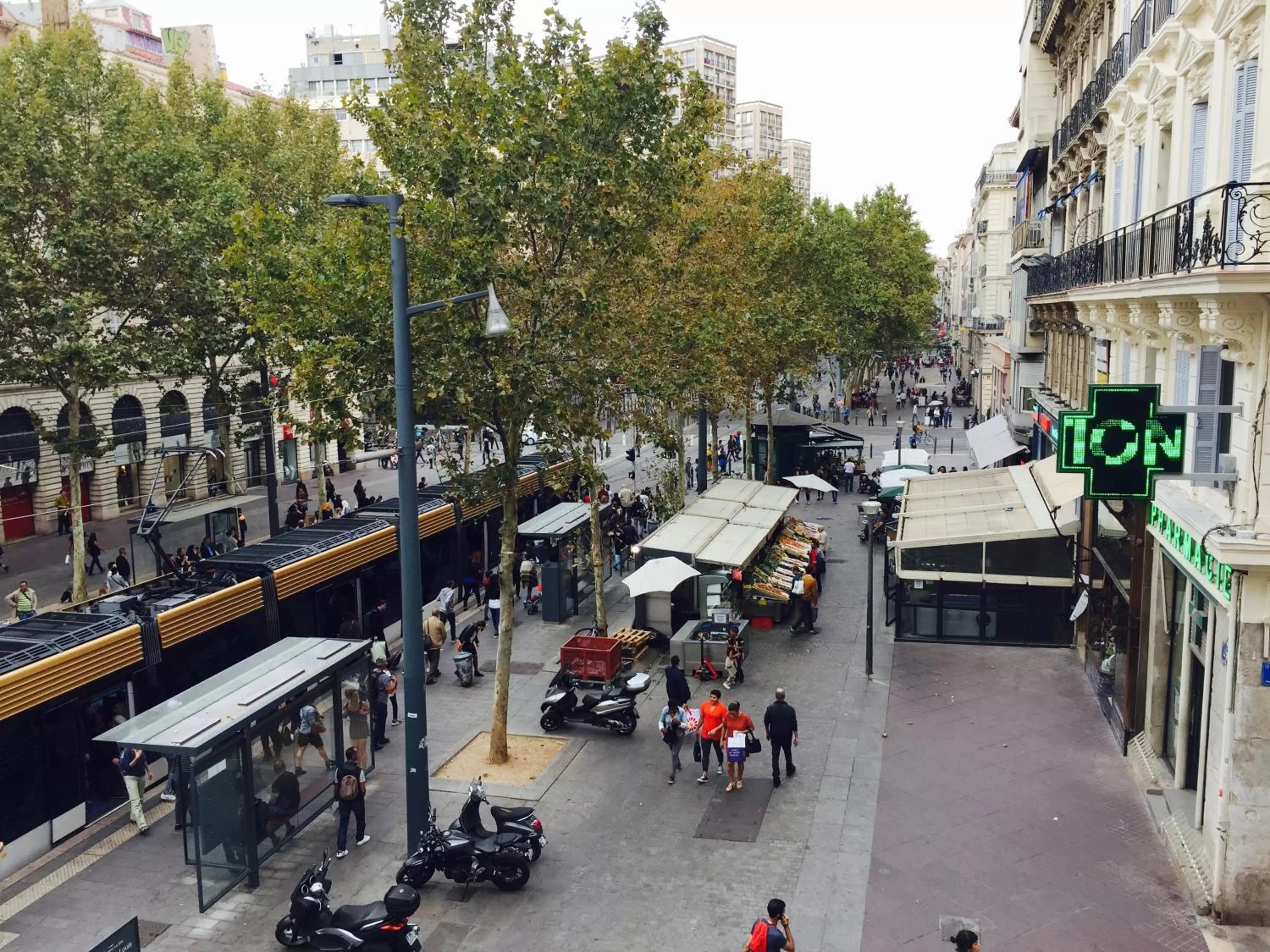 Property building in ibis Styles Marseille Vieux Port