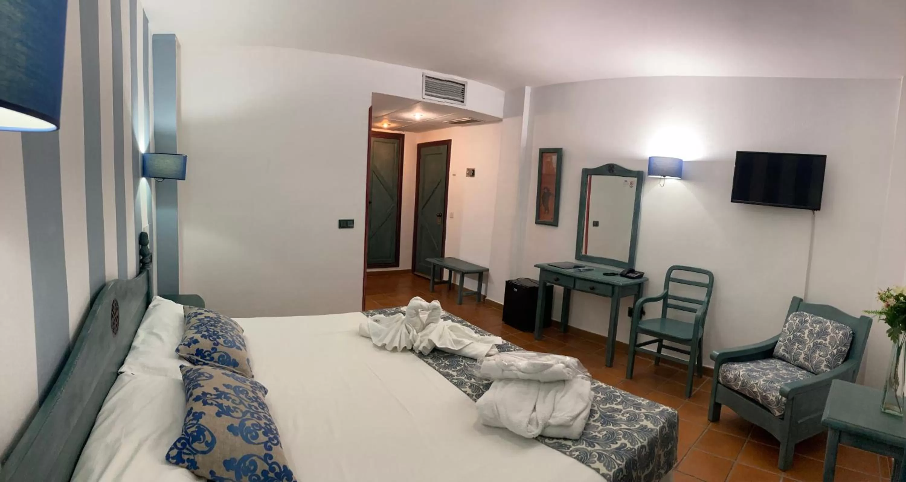 Photo of the whole room in Hotel Almagro